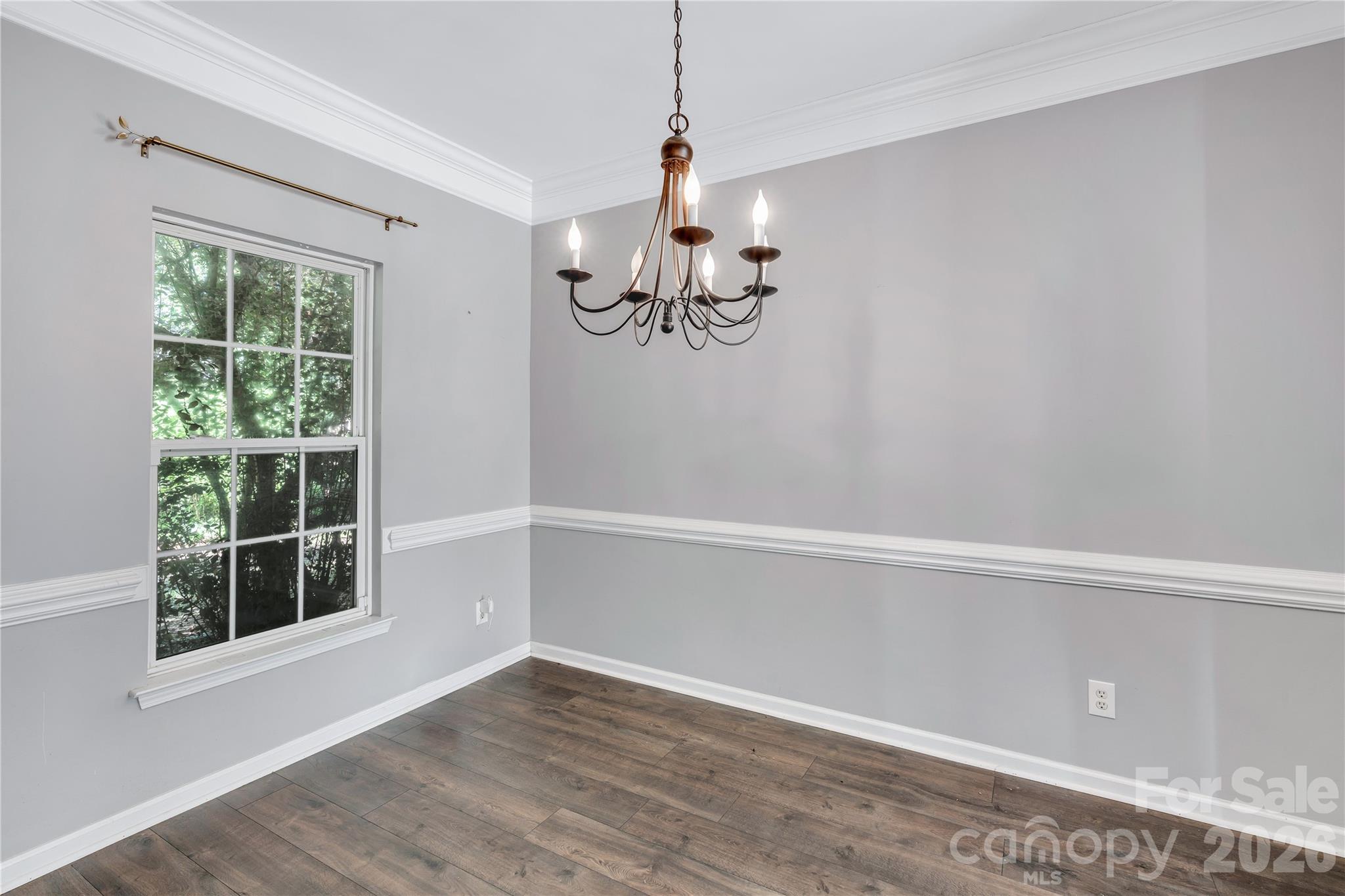 9423 Willow Tree Lane Property Photo 10