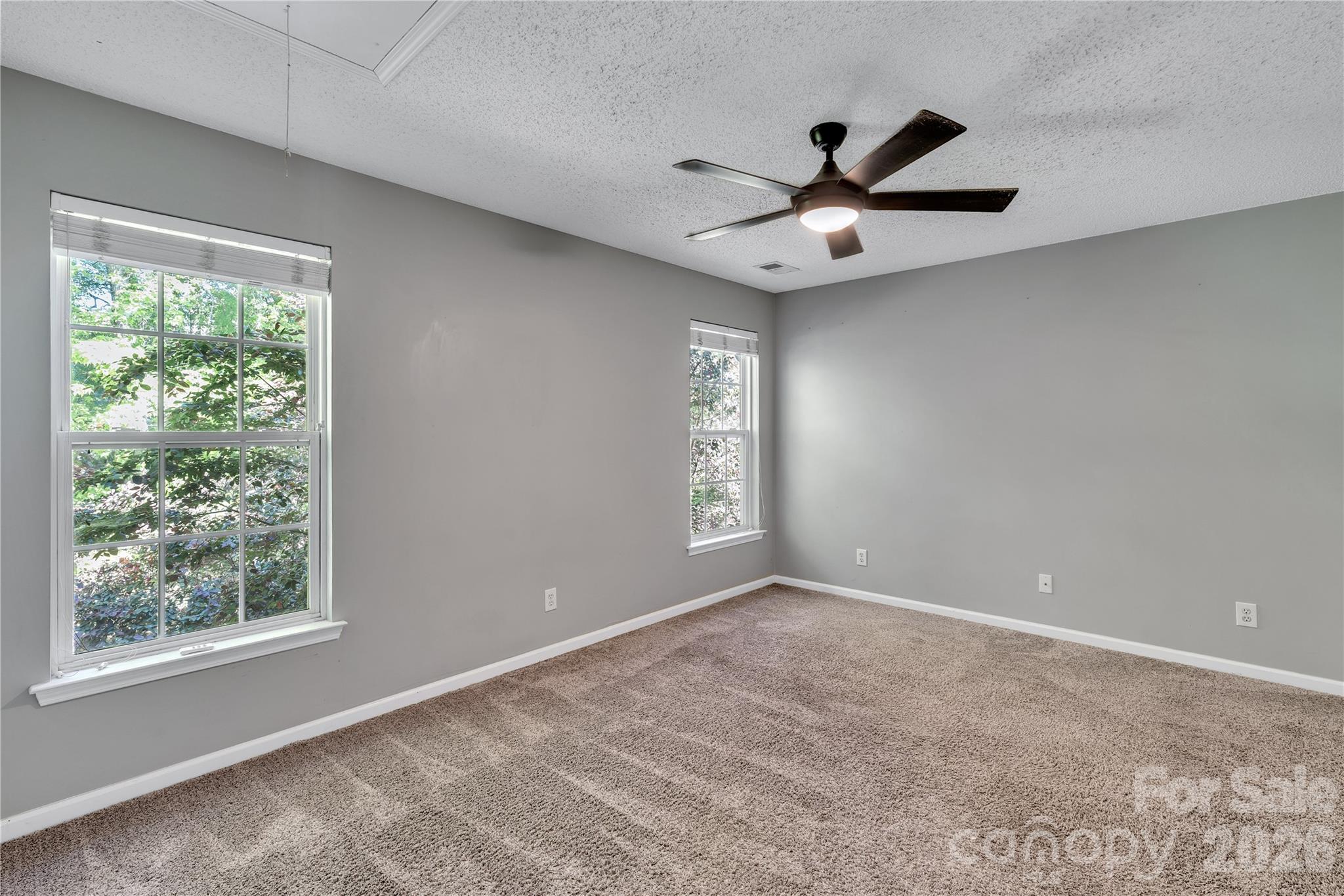 9423 Willow Tree Lane Property Photo 12