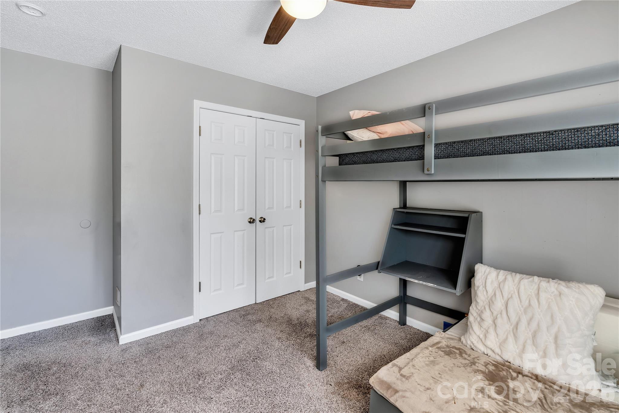 9423 Willow Tree Lane Property Photo 19