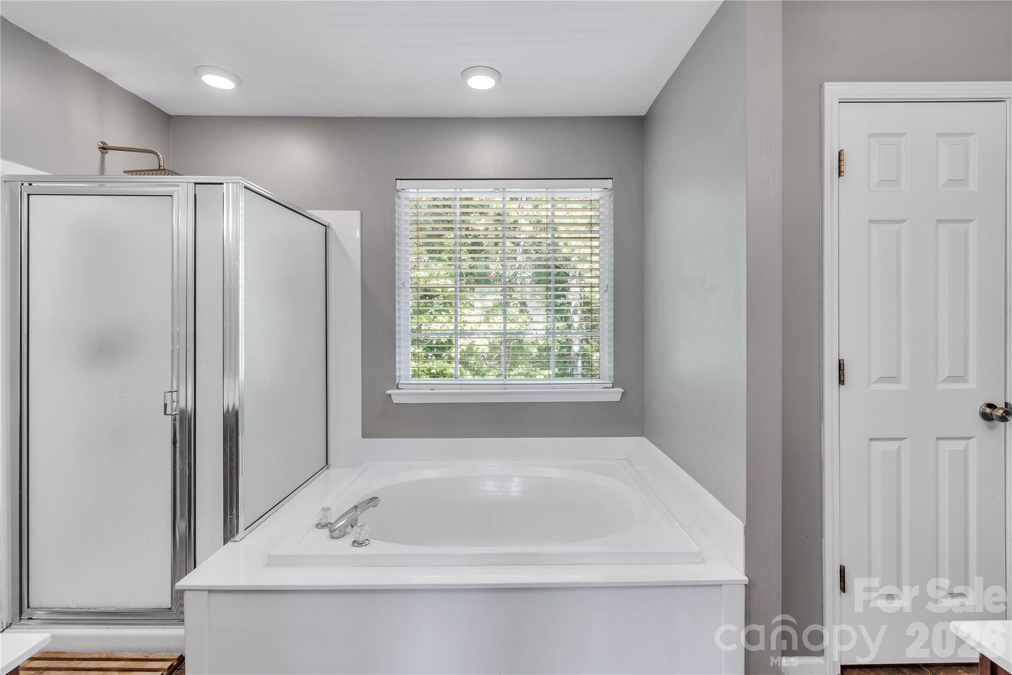 9423 Willow Tree Lane Property Photo 26
