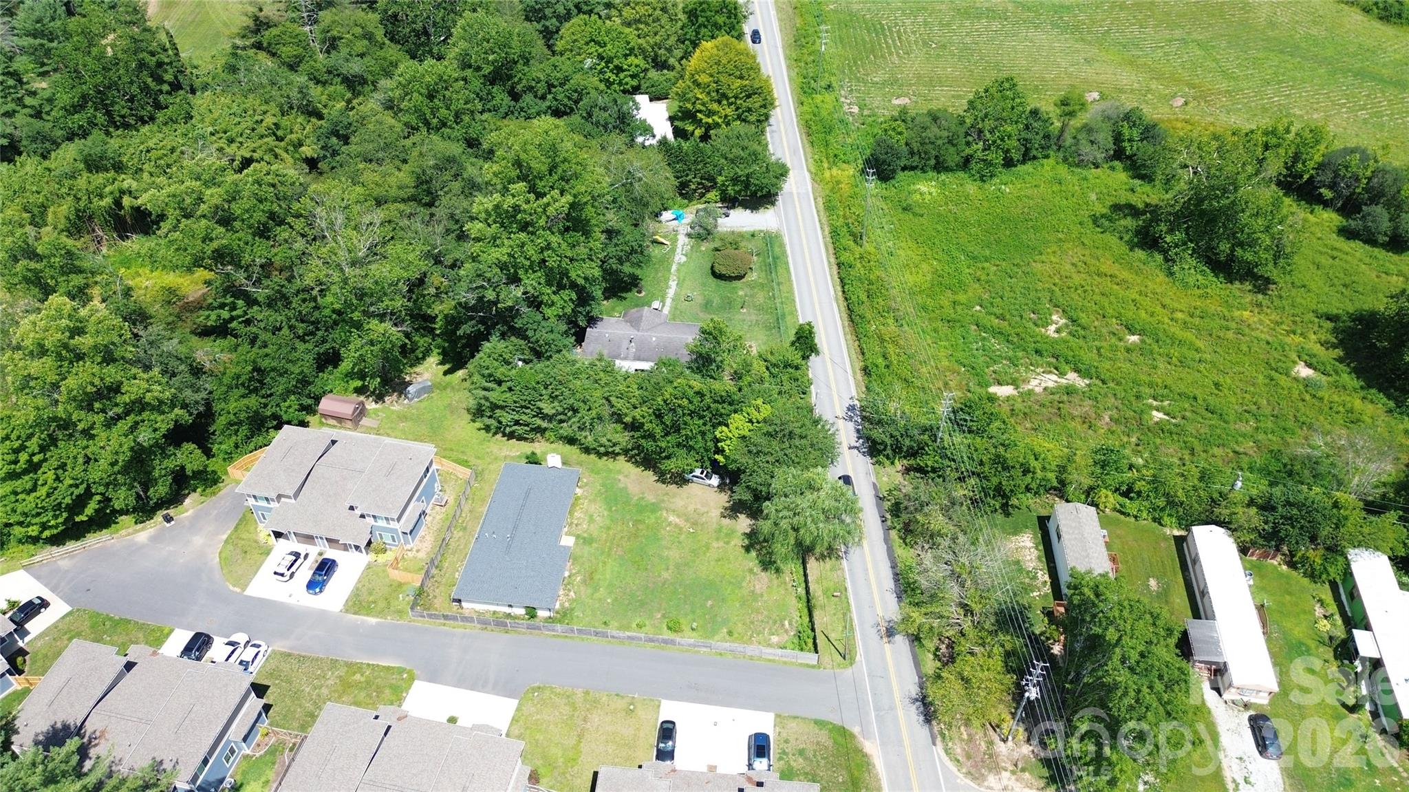404 Blue Ridge Road Property Photo 8