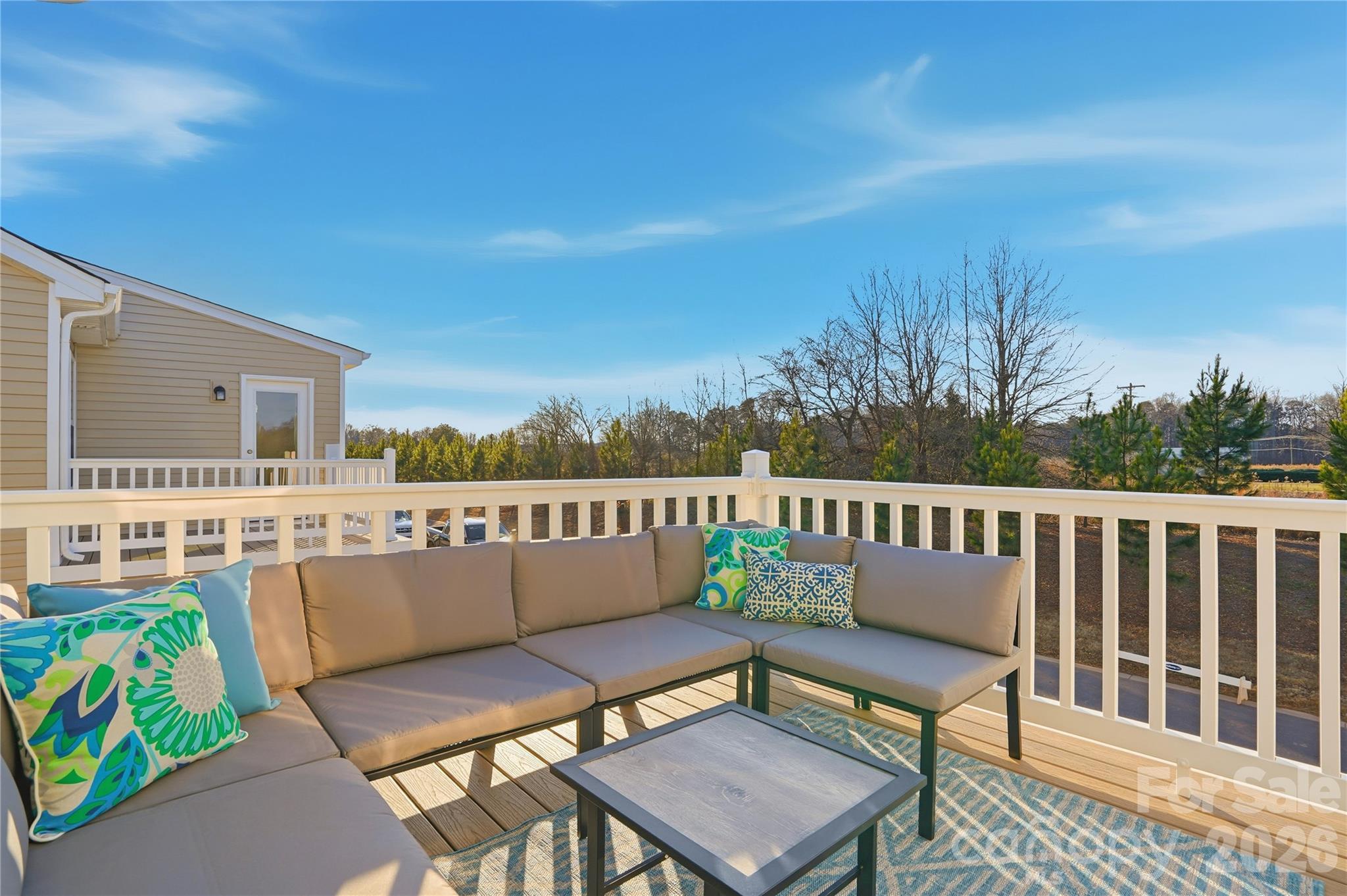 5205 Wyes Oak Lane Property Photo 17