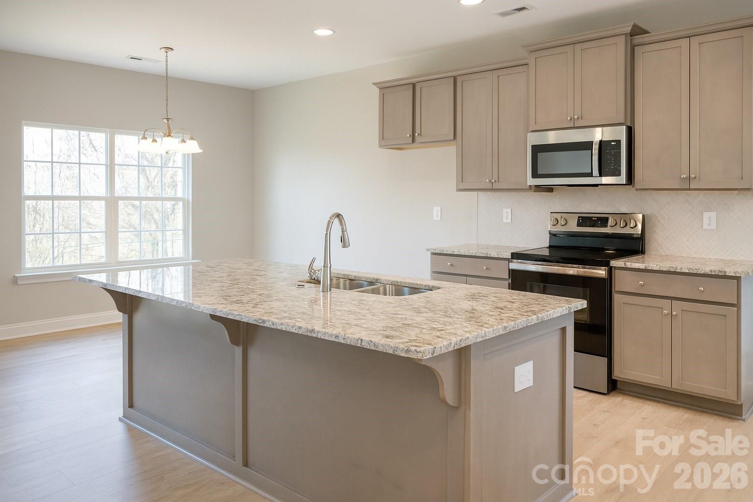 458 Allen Drive Property Photo 5