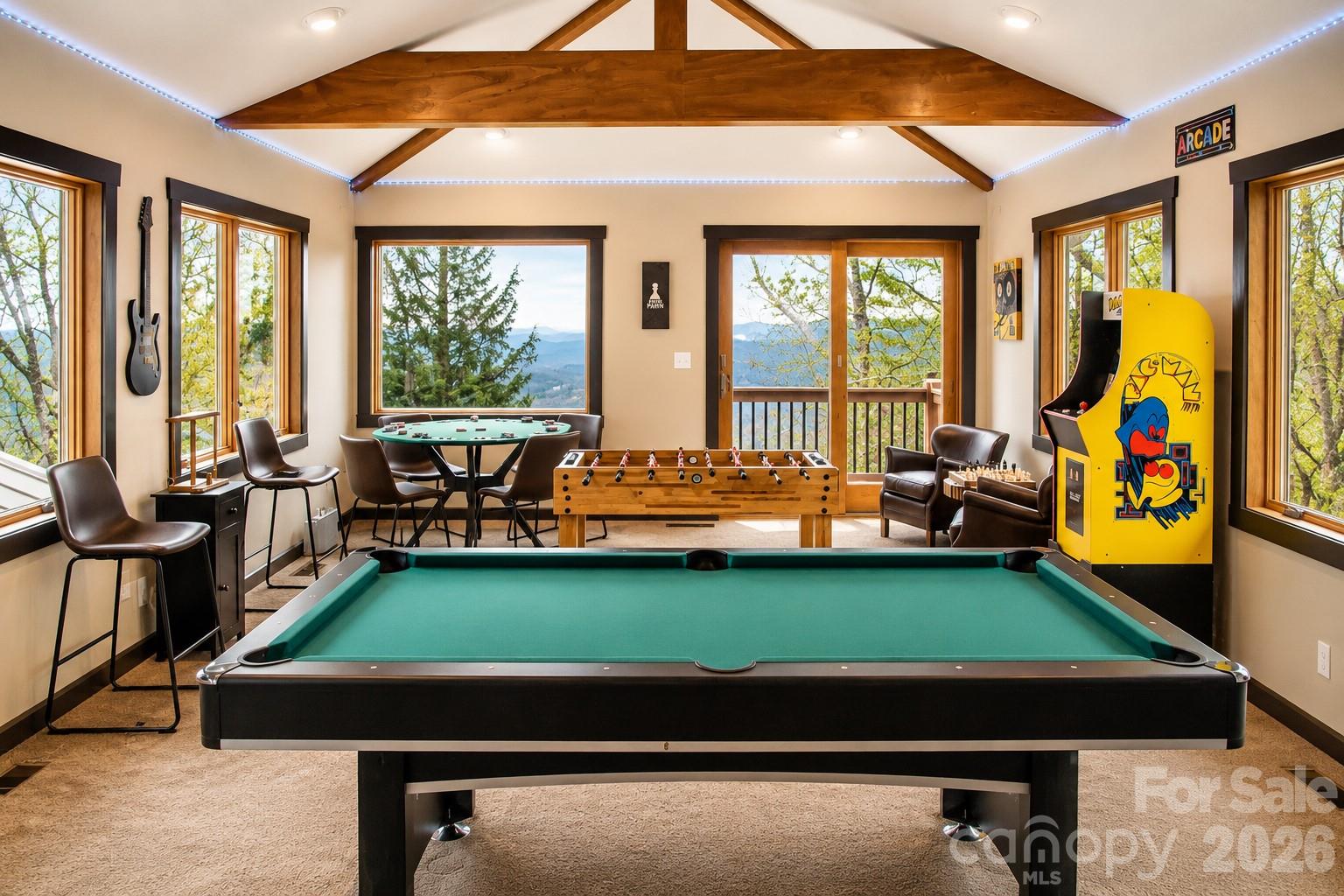 425 Flat Top Mountain Road Property Photo 10