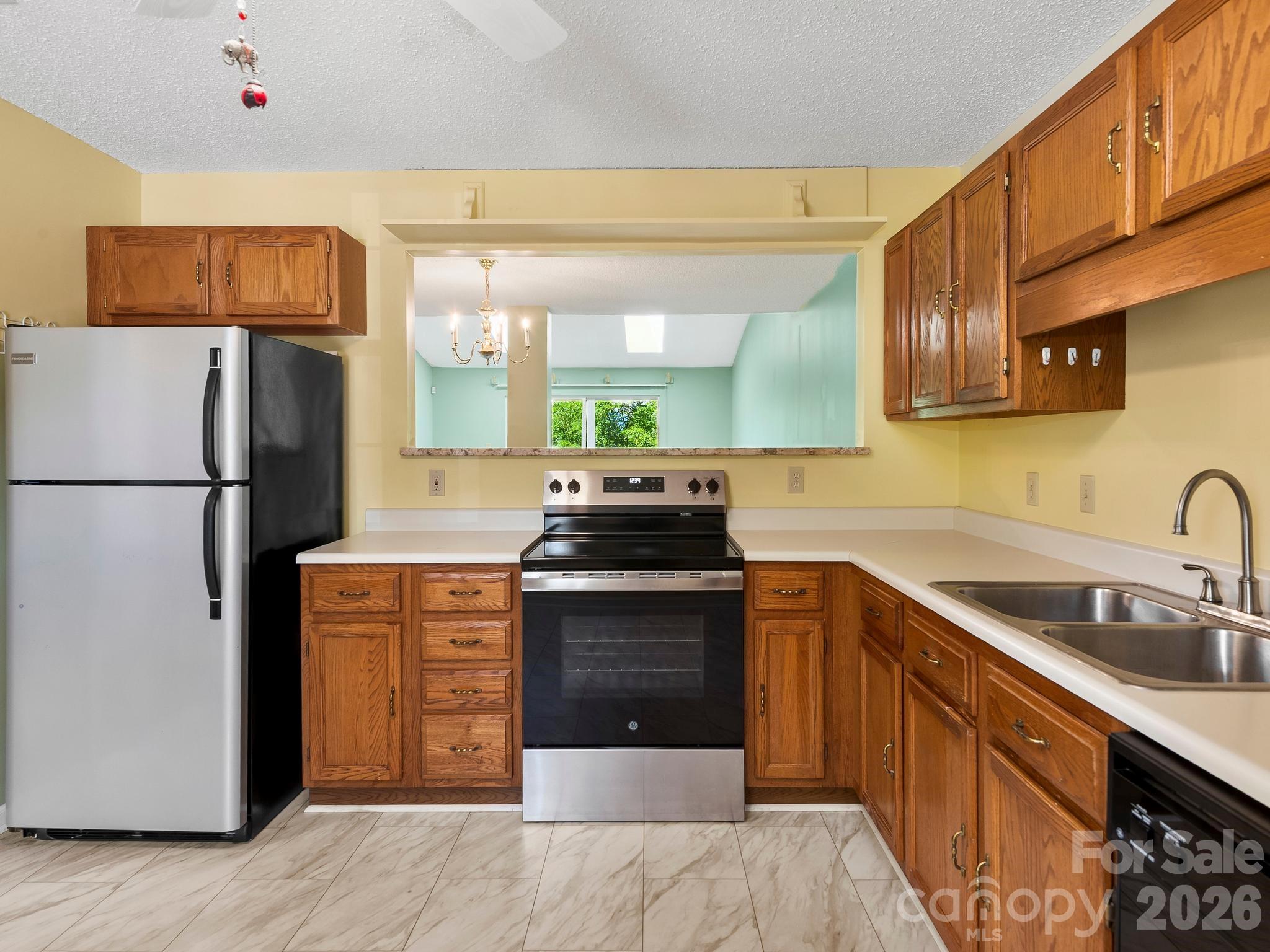 3404 Florham Place Property Photo 5