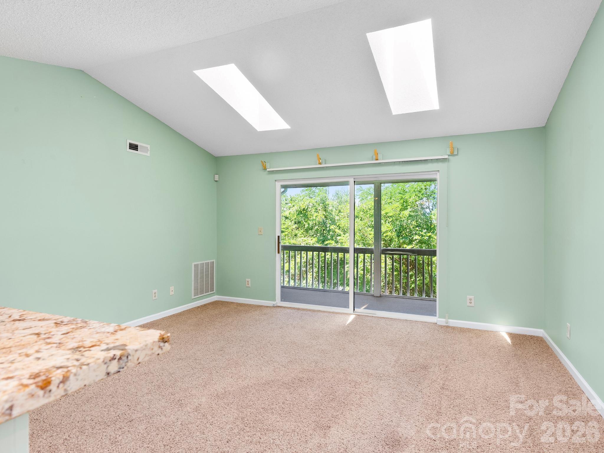 3404 Florham Place Property Photo 9