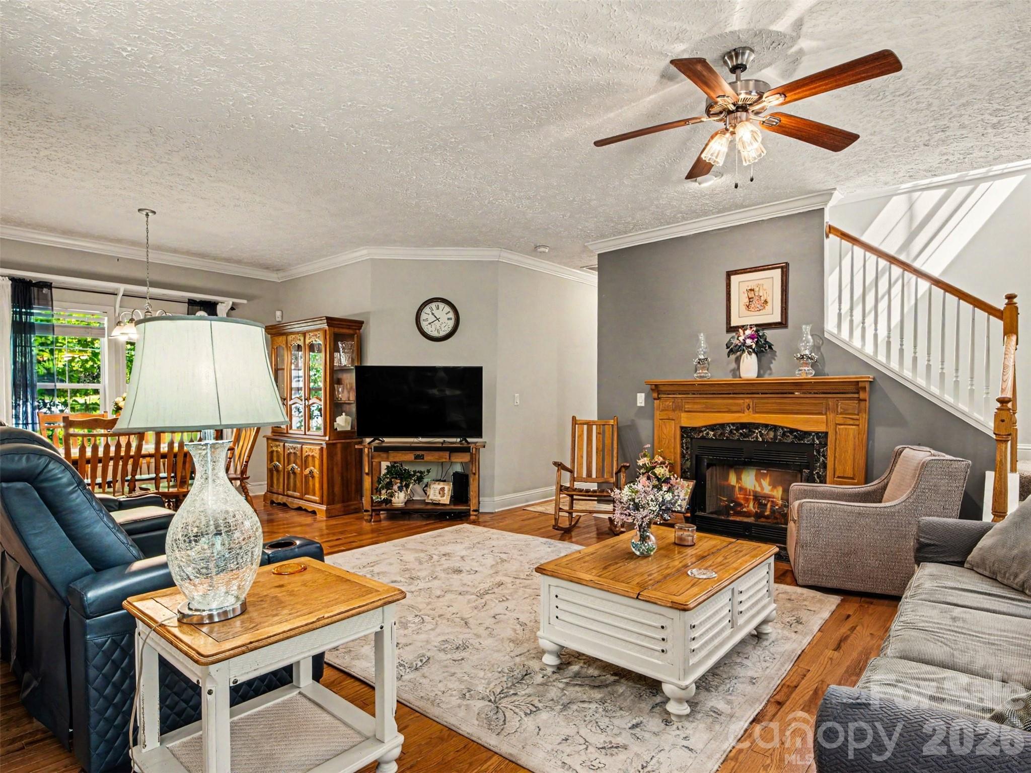 915 Ostwalt Amity Road Property Photo 9