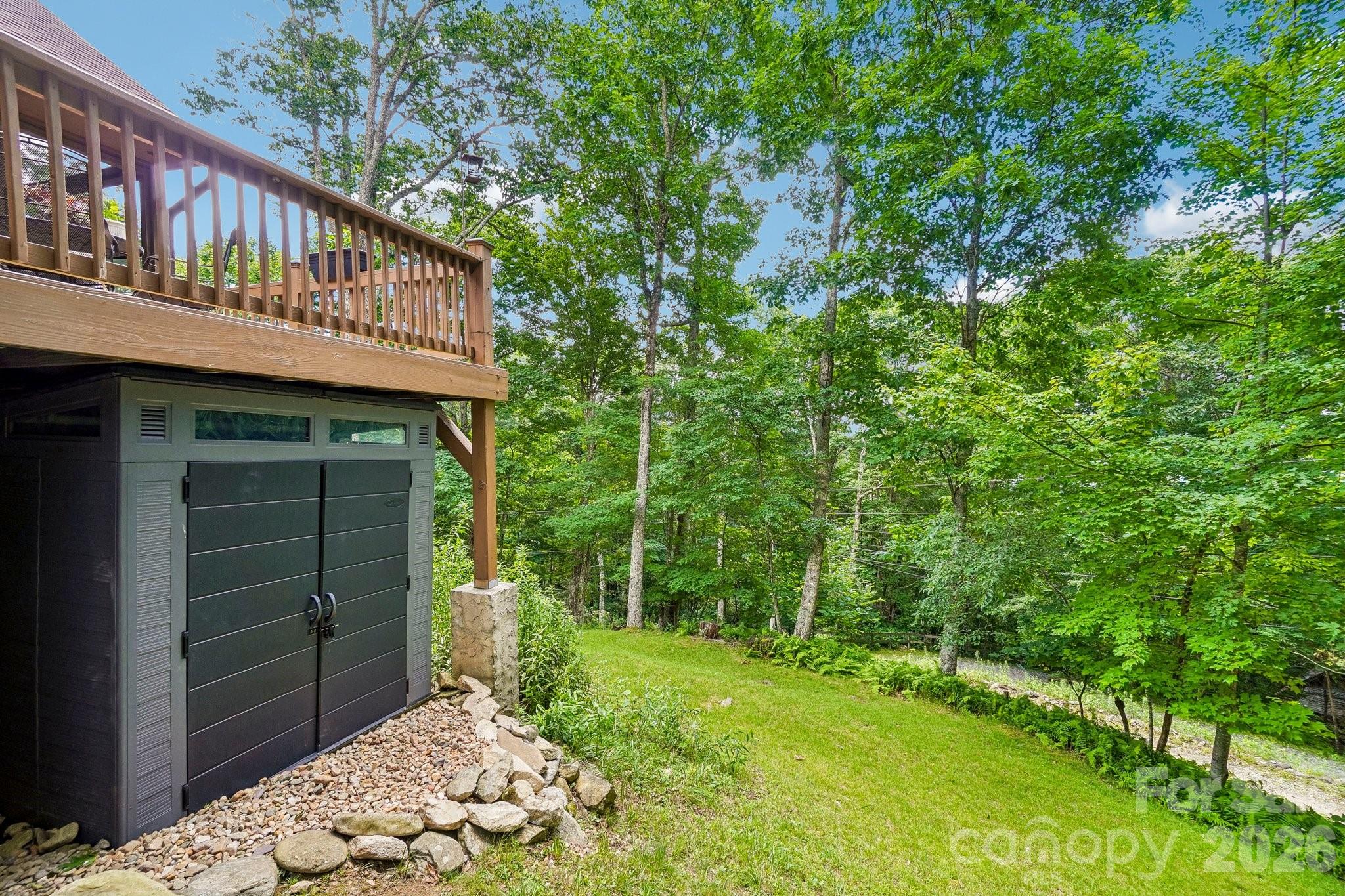 469 Tearshirt Lane Property Photo 31