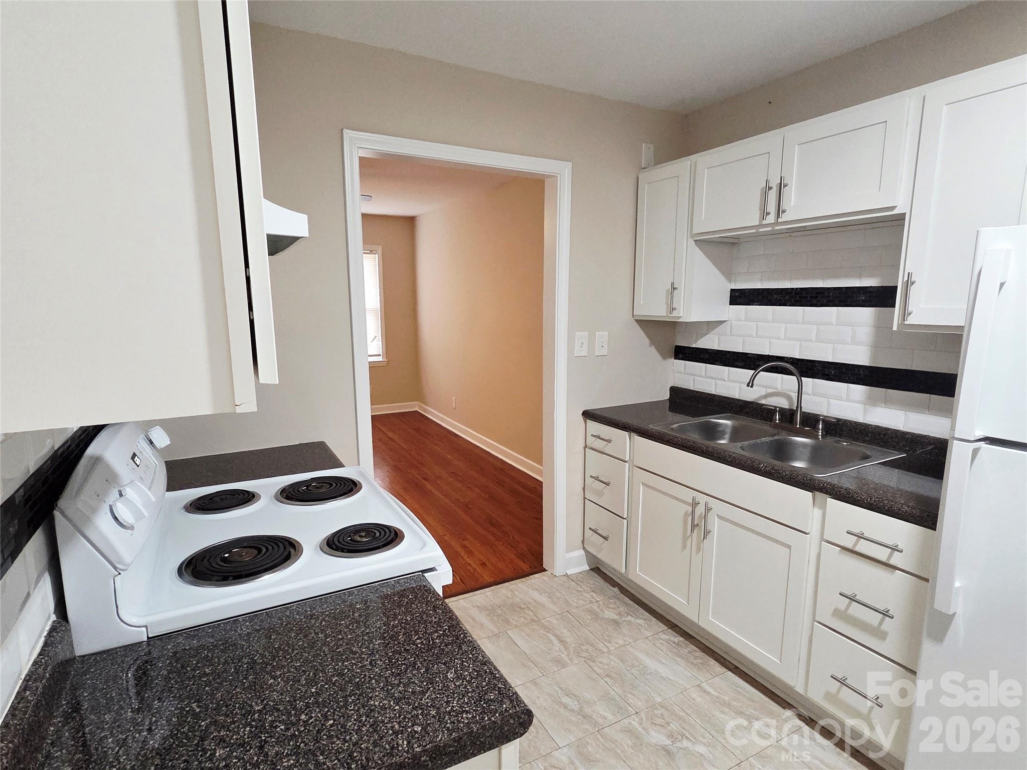 4102 Craig Avenue Property Photo 14