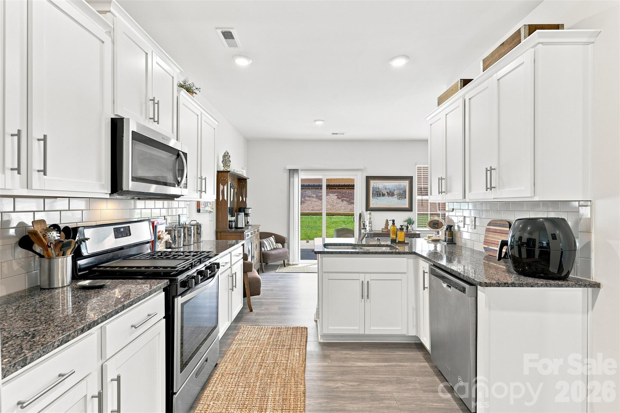 5120 Briscoe Drive Property Photo 11
