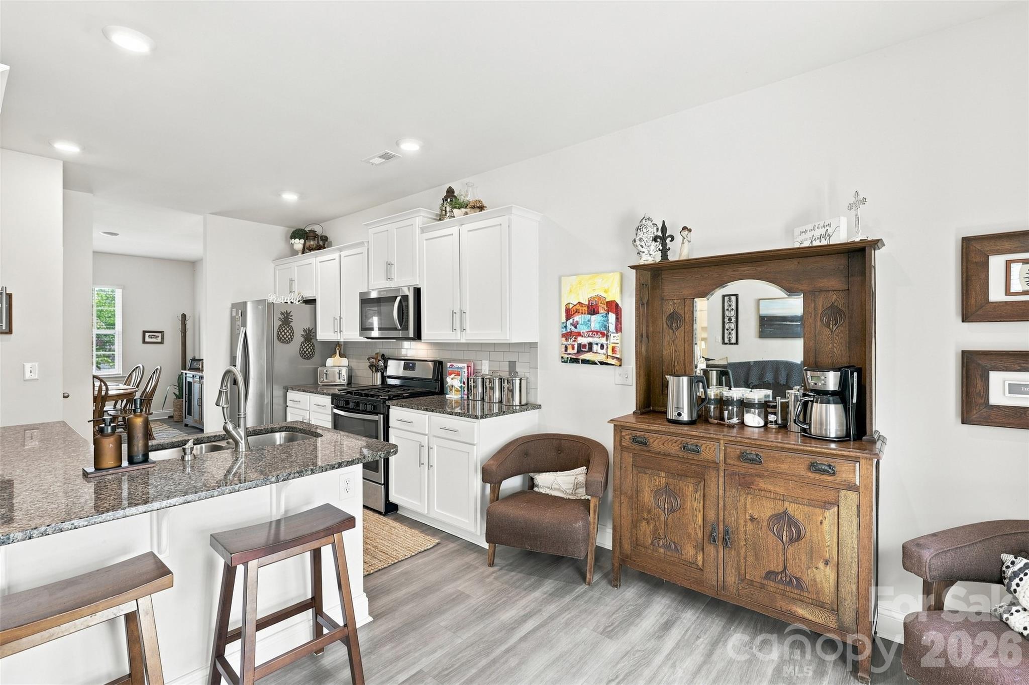 5120 Briscoe Drive Property Photo 15