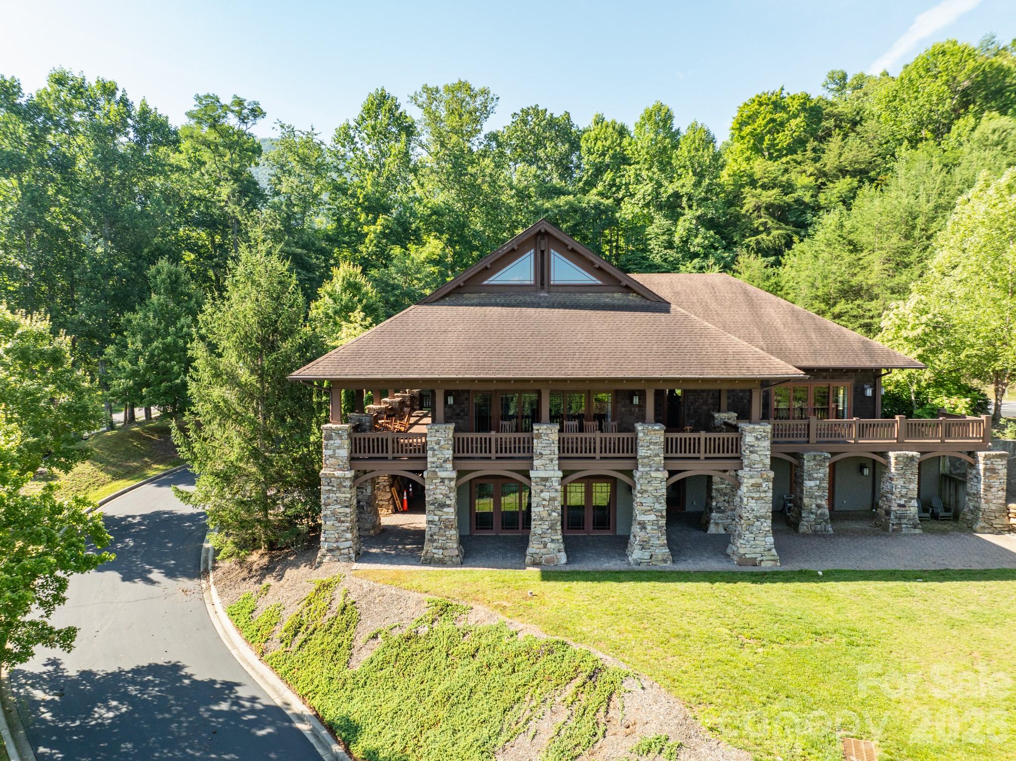 59 Old Greybeard Loop Property Photo 14