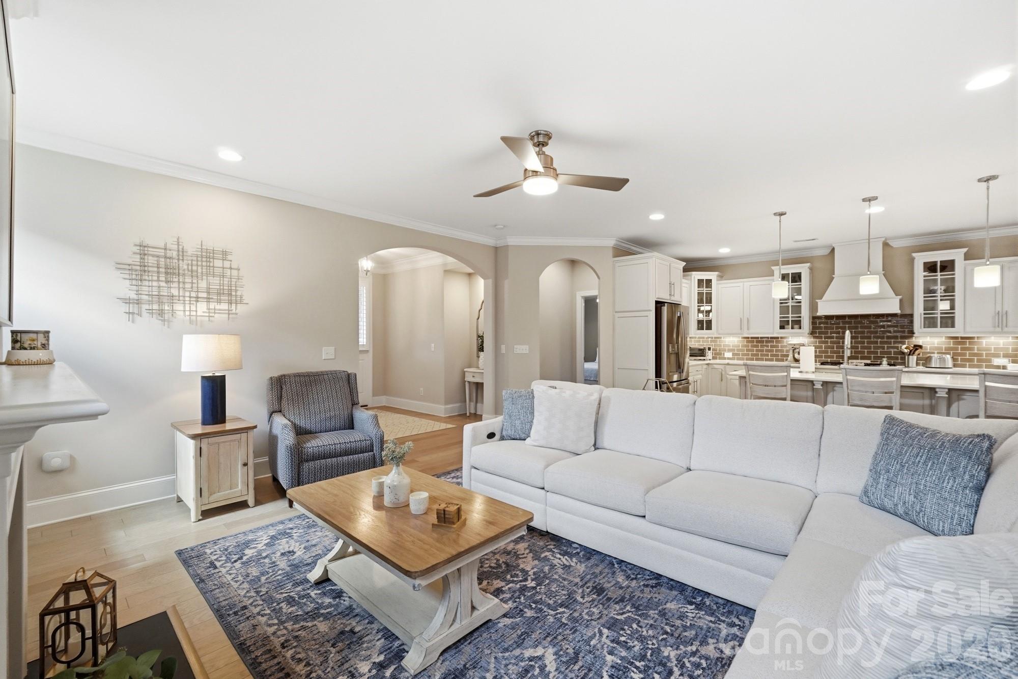 5012 Vita Way Property Photo 2