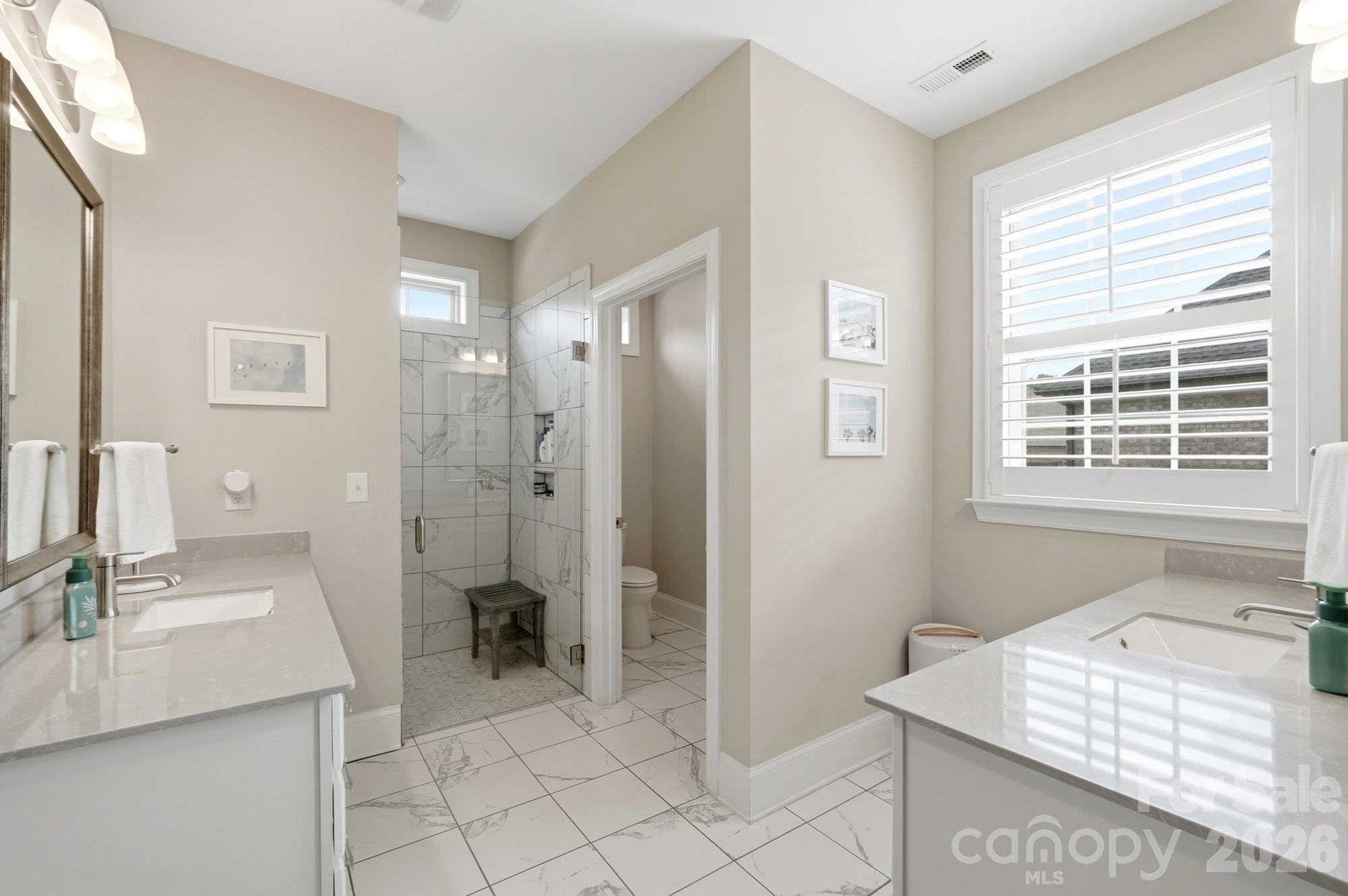 5012 Vita Way Property Photo 17