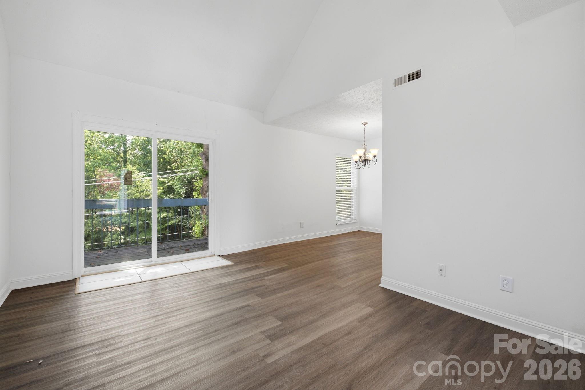 1050 21st Avenue 6 Property Photo 7