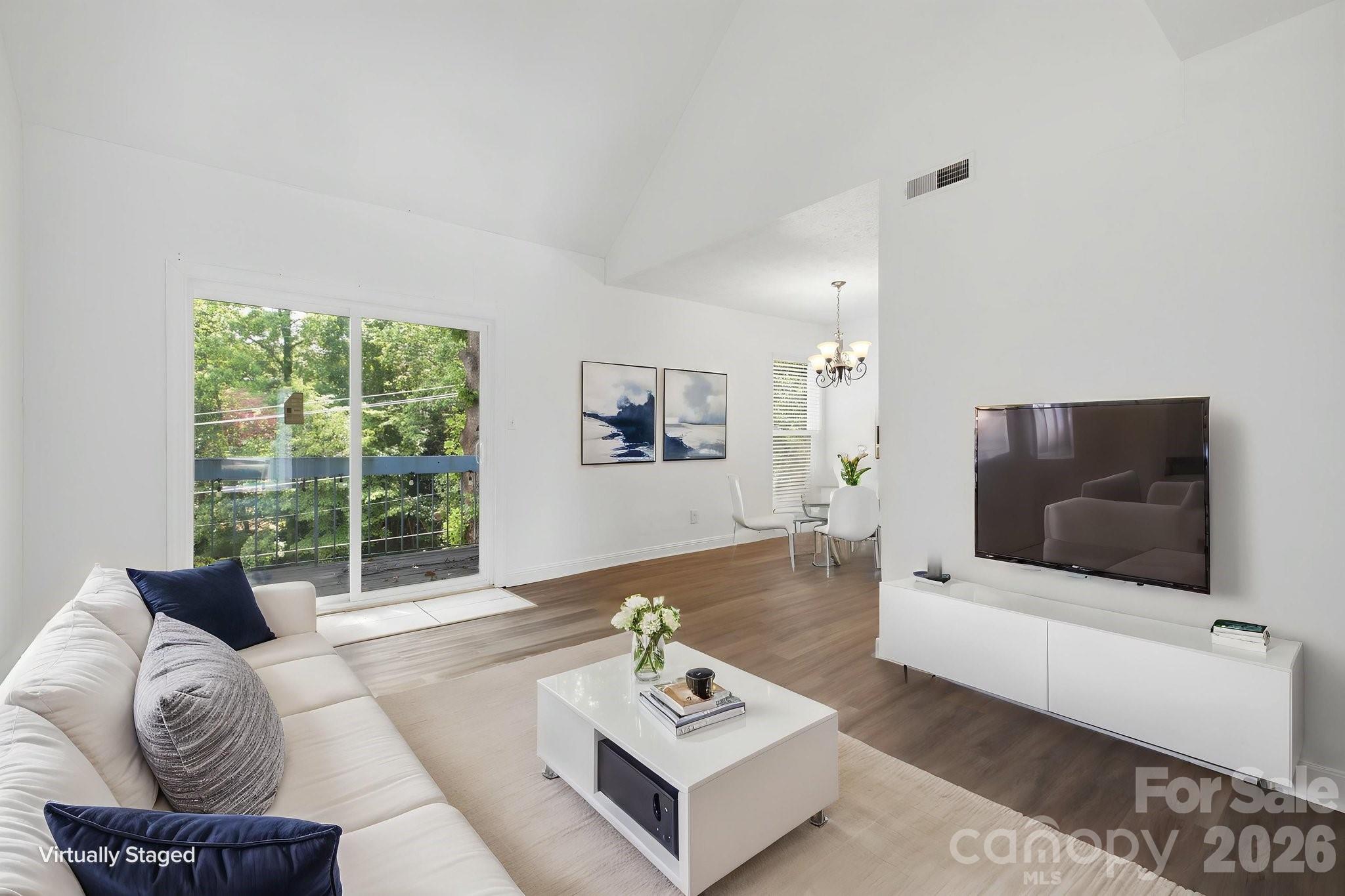 1050 21st Avenue 6 Property Photo 8