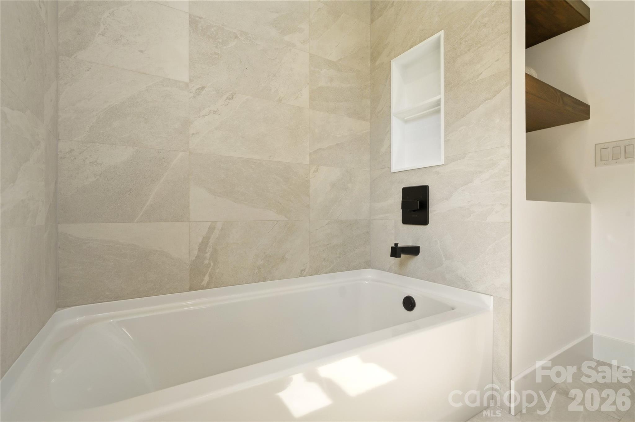 408 Rhyne Street Property Photo 14