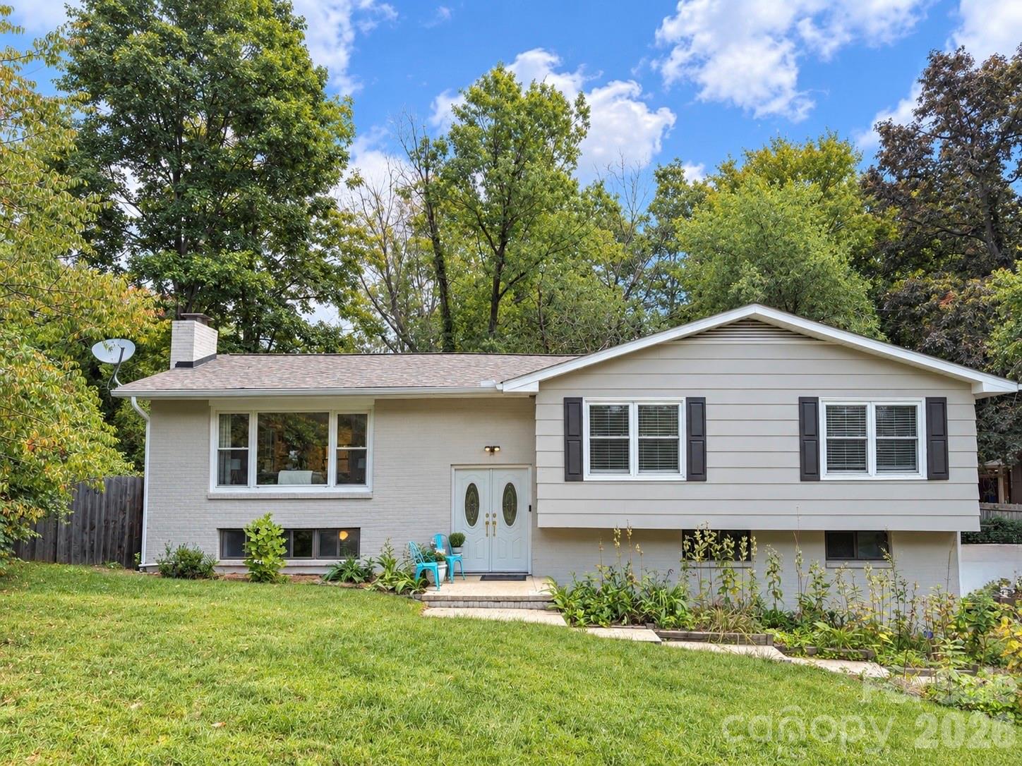 17 Rhododendron Place Property Photo 1