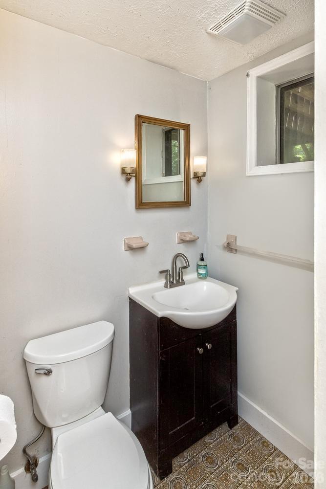 17 Rhododendron Place Property Photo 28