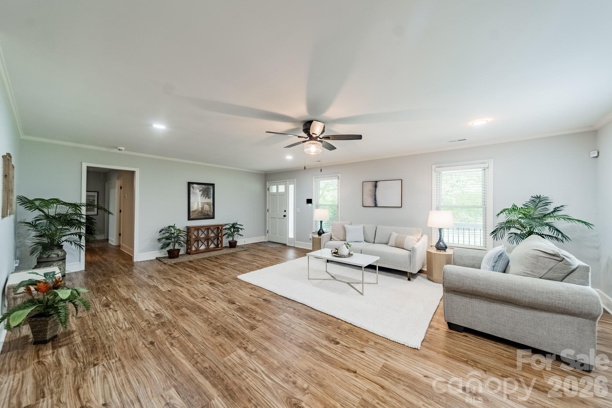 7400 Sample Road Property Photo 10