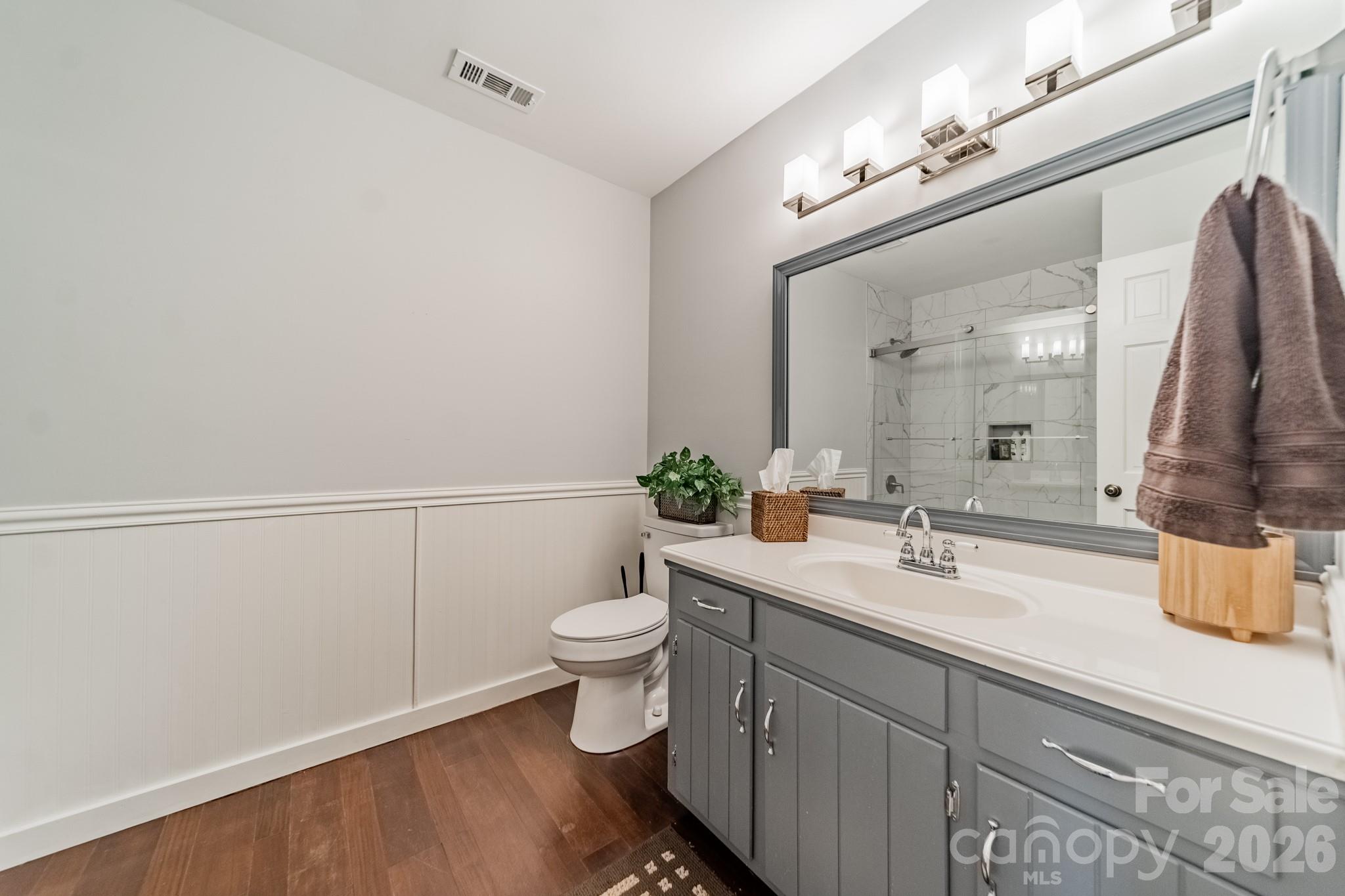 7400 Sample Road Property Photo 20