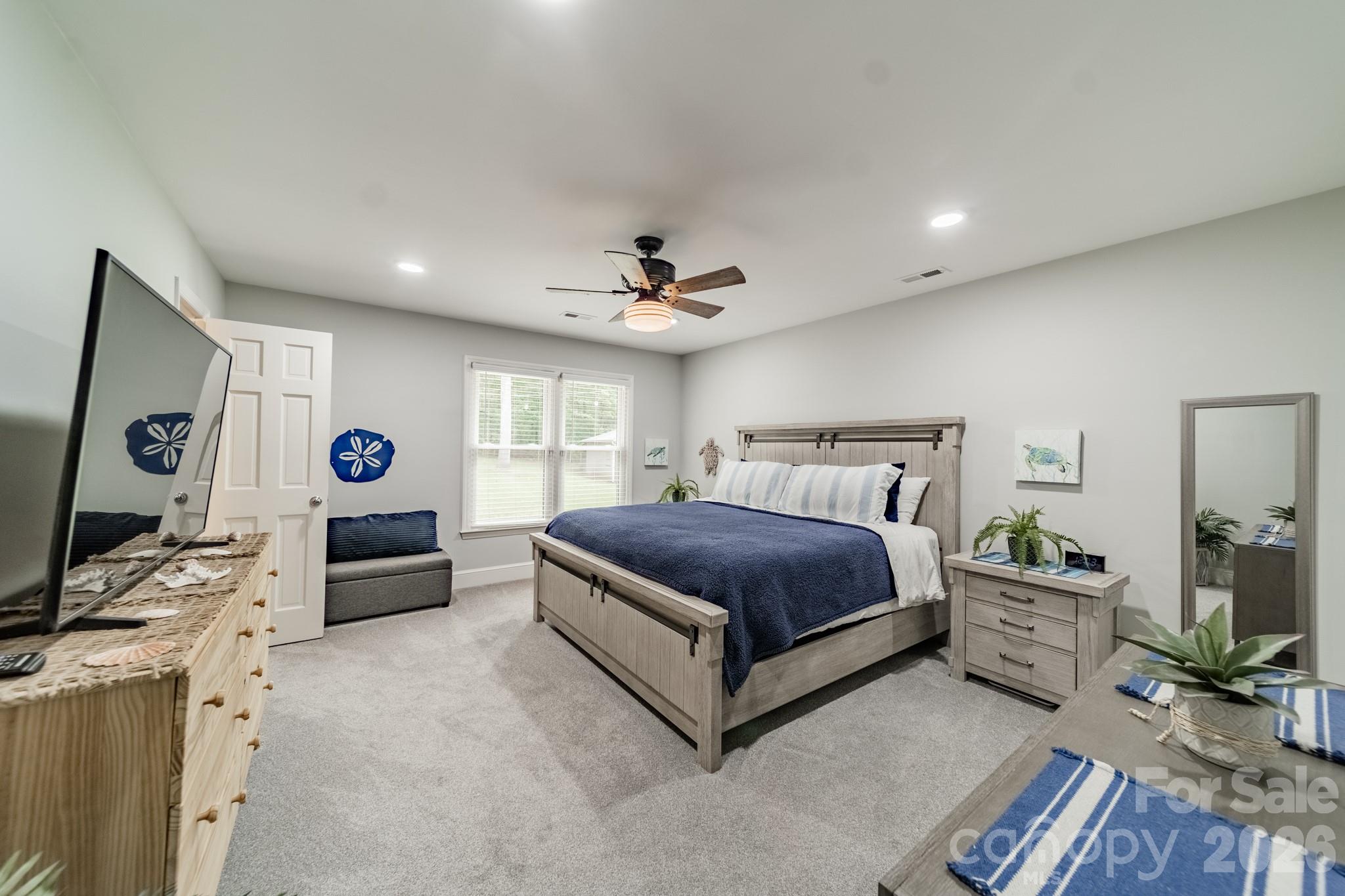 7400 Sample Road Property Photo 26