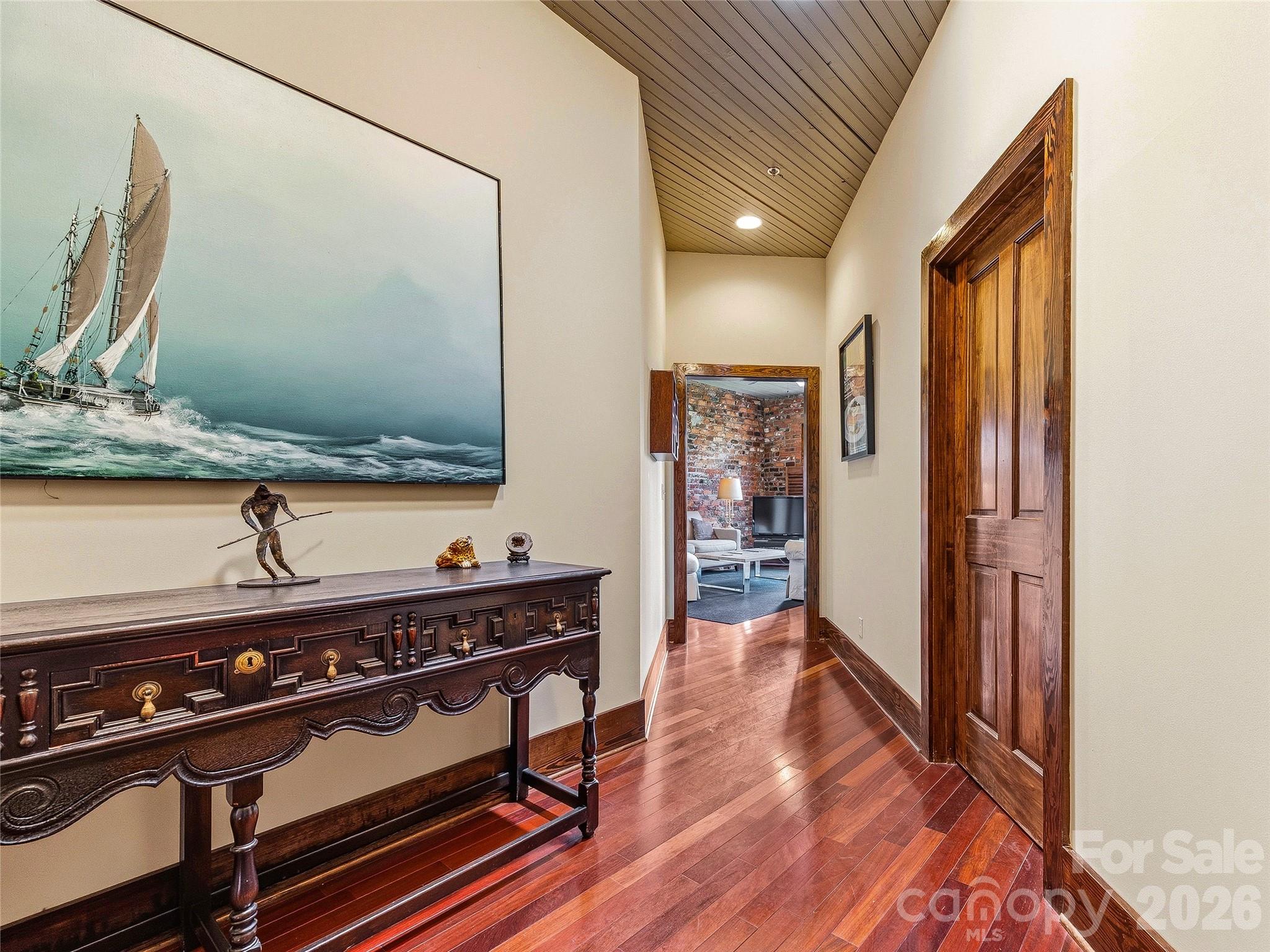 33 Patton Avenue 301 Property Photo 2
