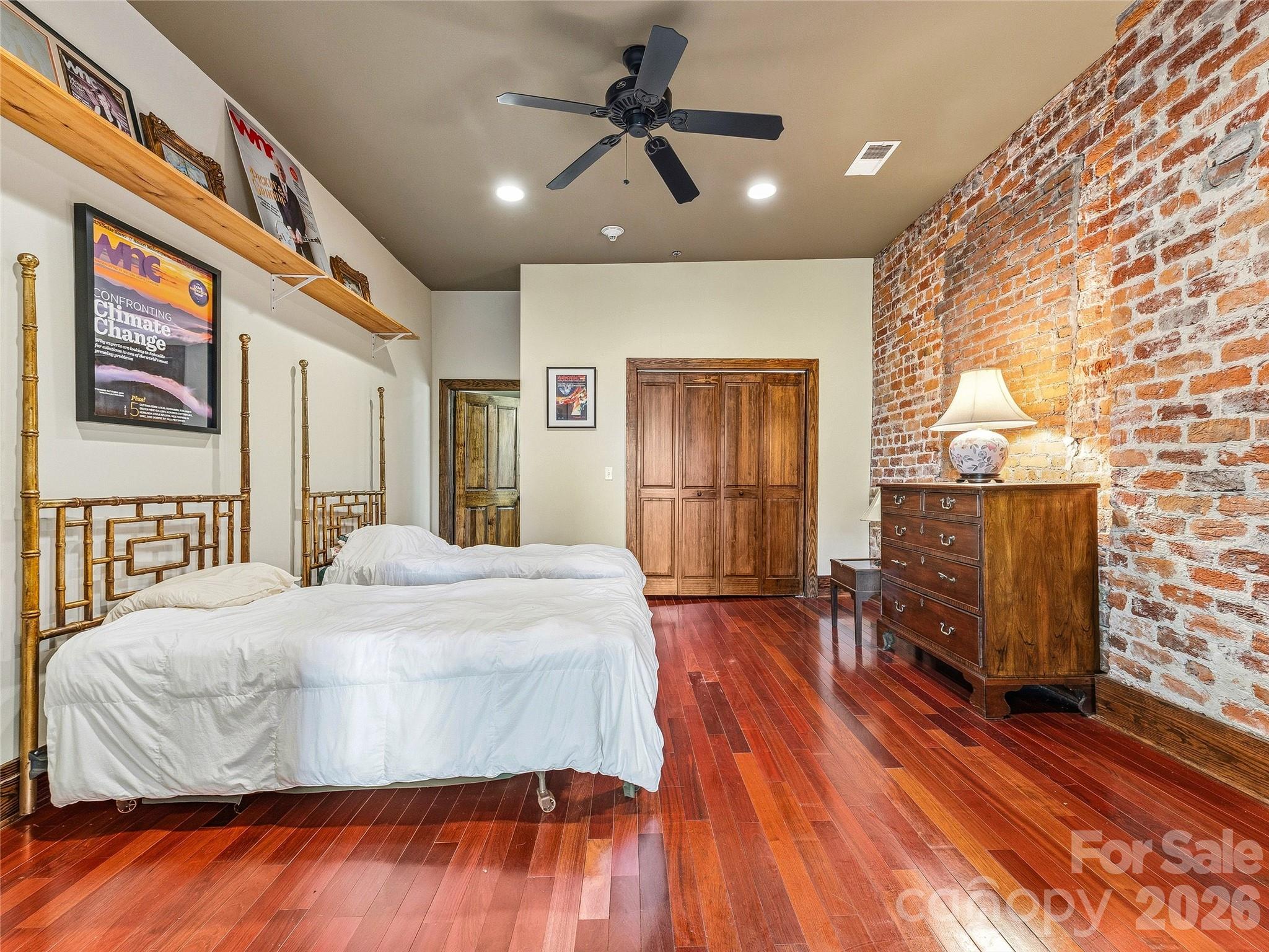 33 Patton Avenue 301 Property Photo 17