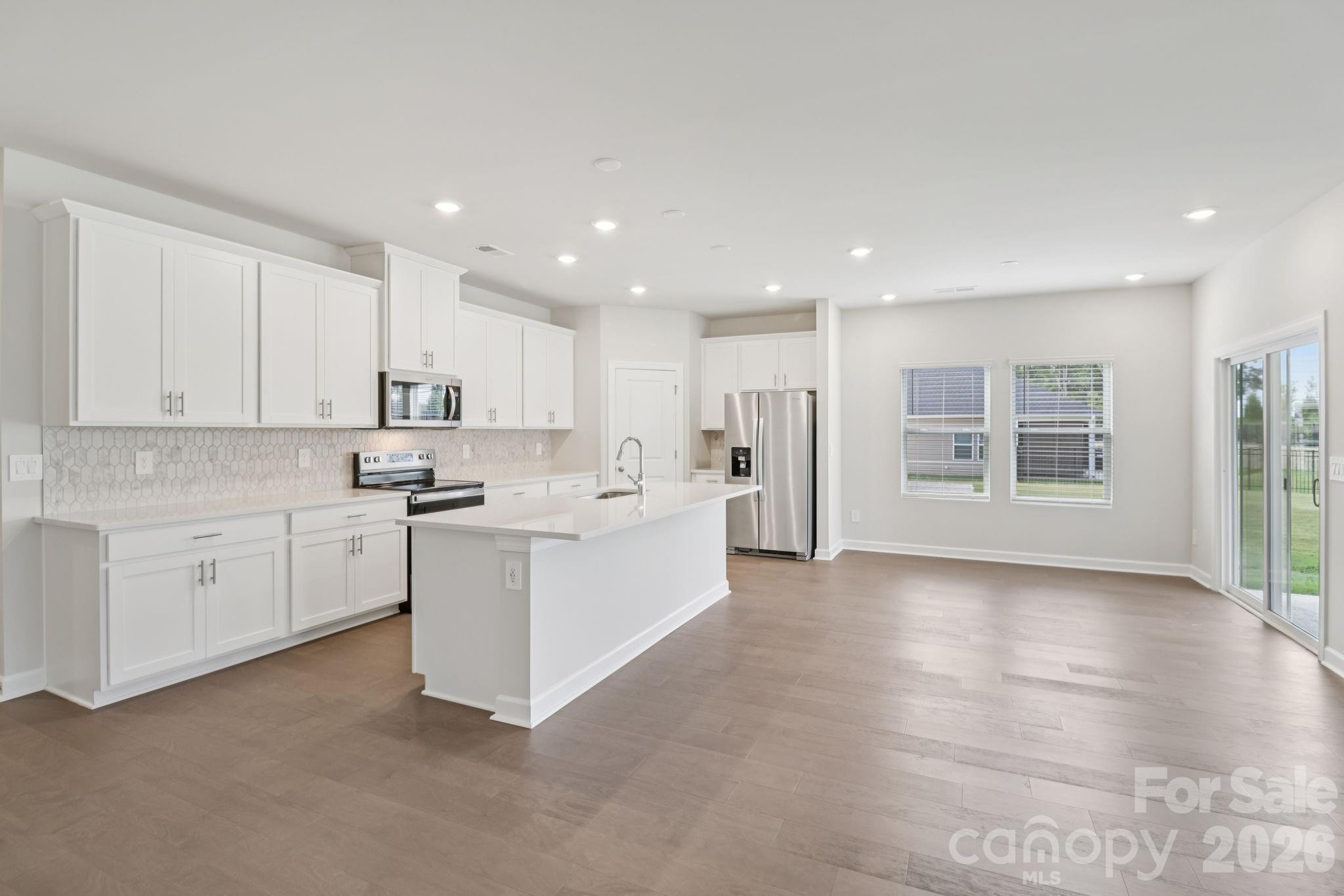 1607 Harper Landing Boulevard Property Photo 6