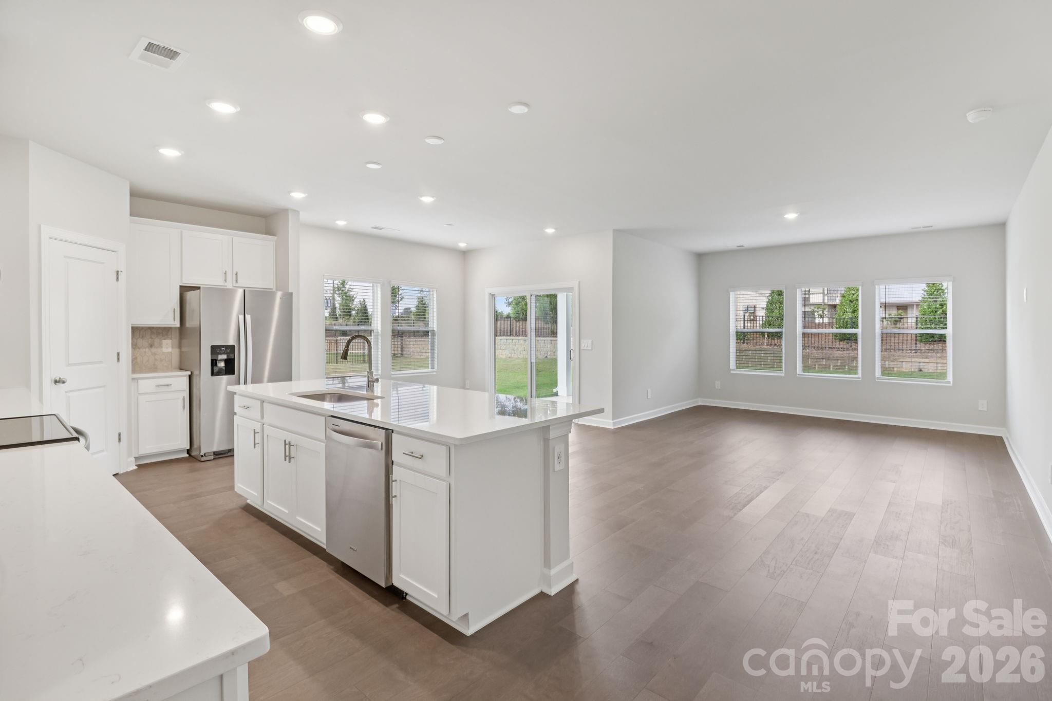 1607 Harper Landing Boulevard Property Photo 7