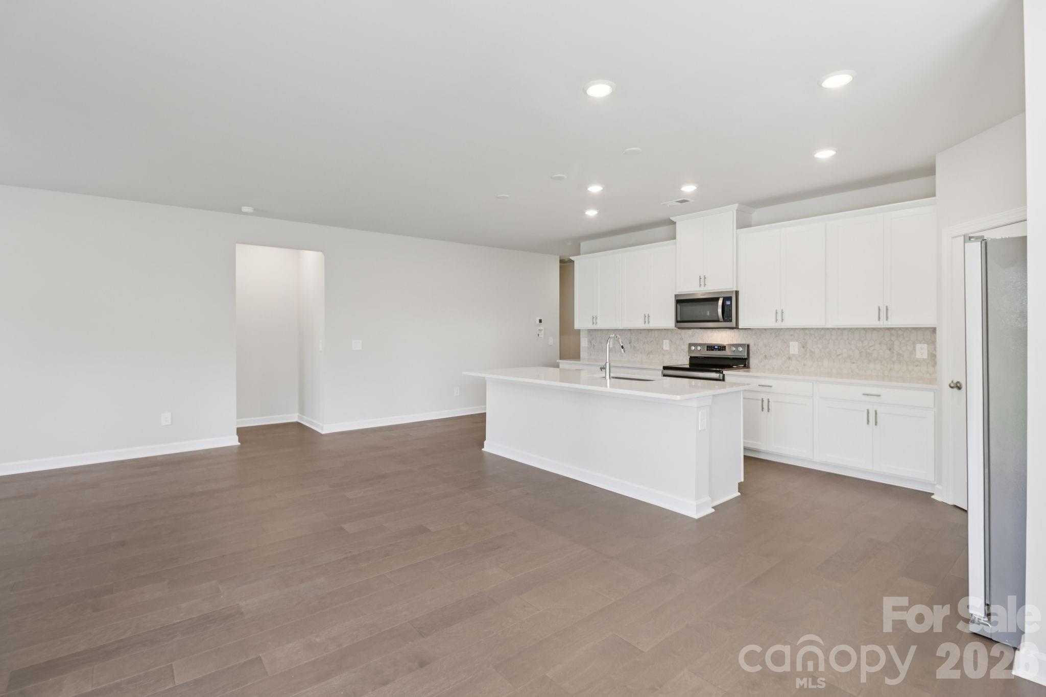 1607 Harper Landing Boulevard Property Photo 10