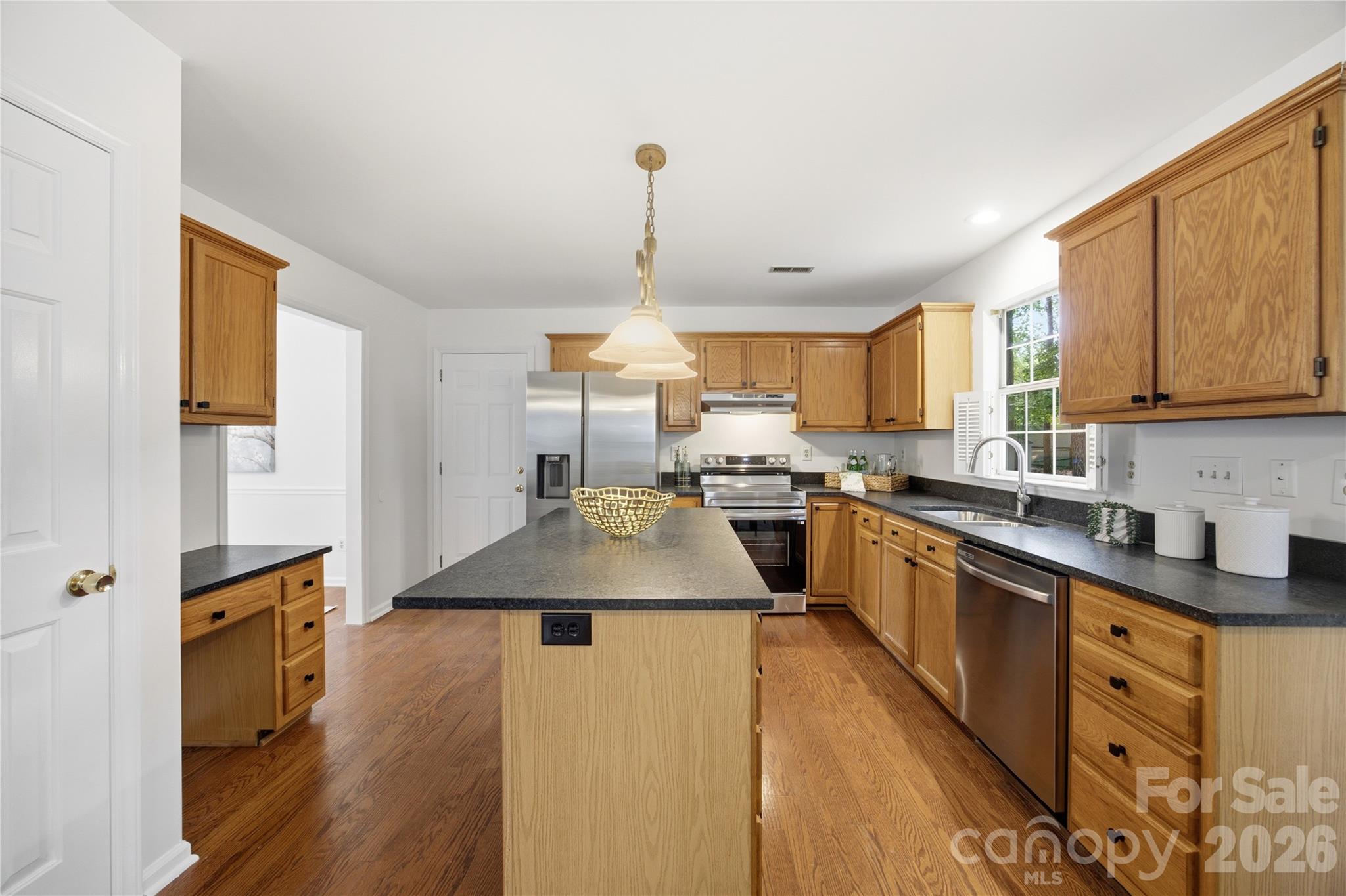 8802 Tarpan Court Property Photo 12