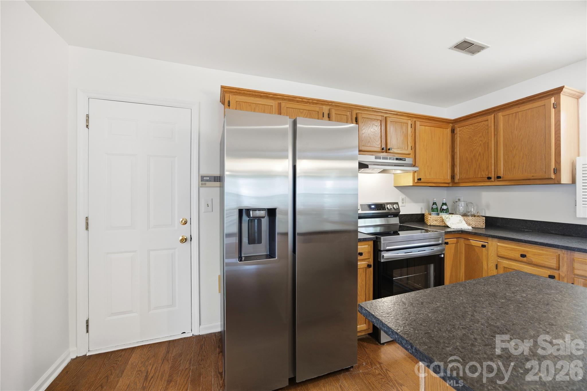 8802 Tarpan Court Property Photo 16