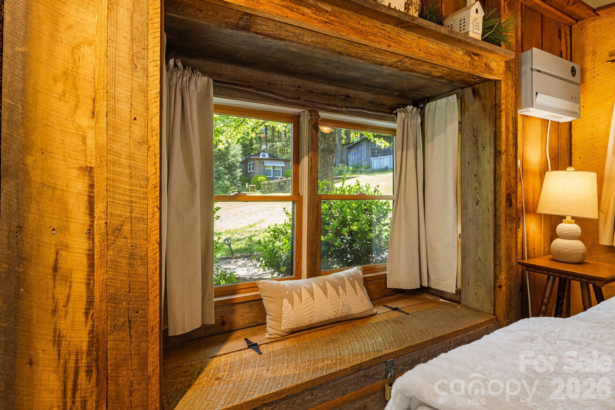 107 111 Hougie Heaven Lane Property Photo 14