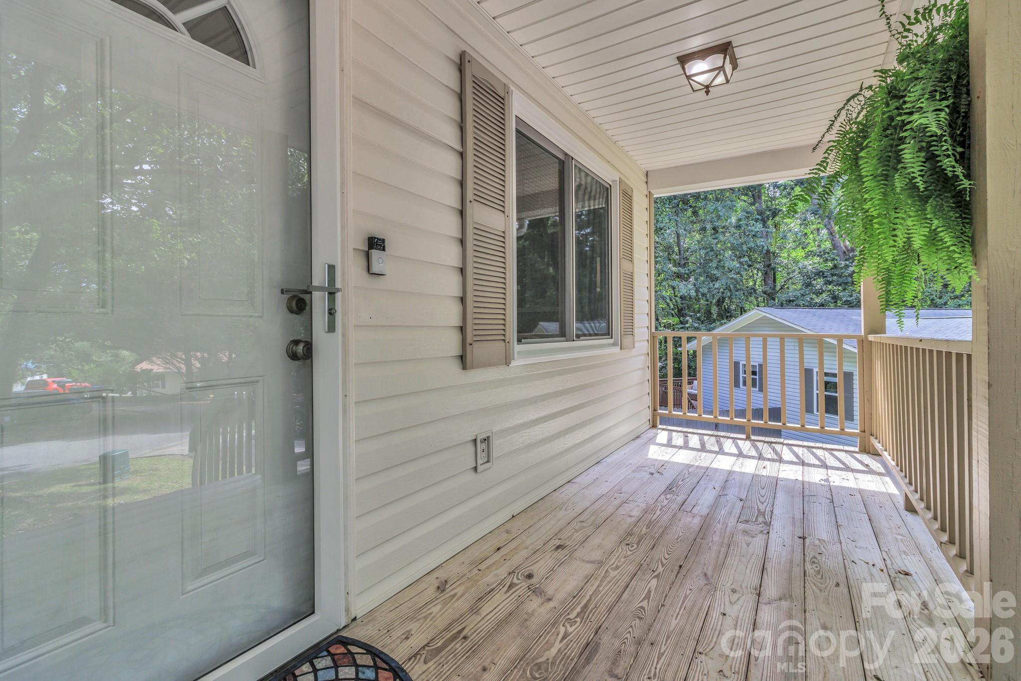 18 Mctindal Circle Property Photo 5