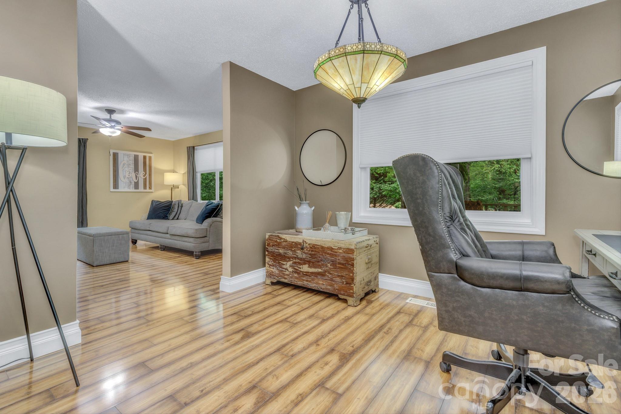 18 Mctindal Circle Property Photo 9