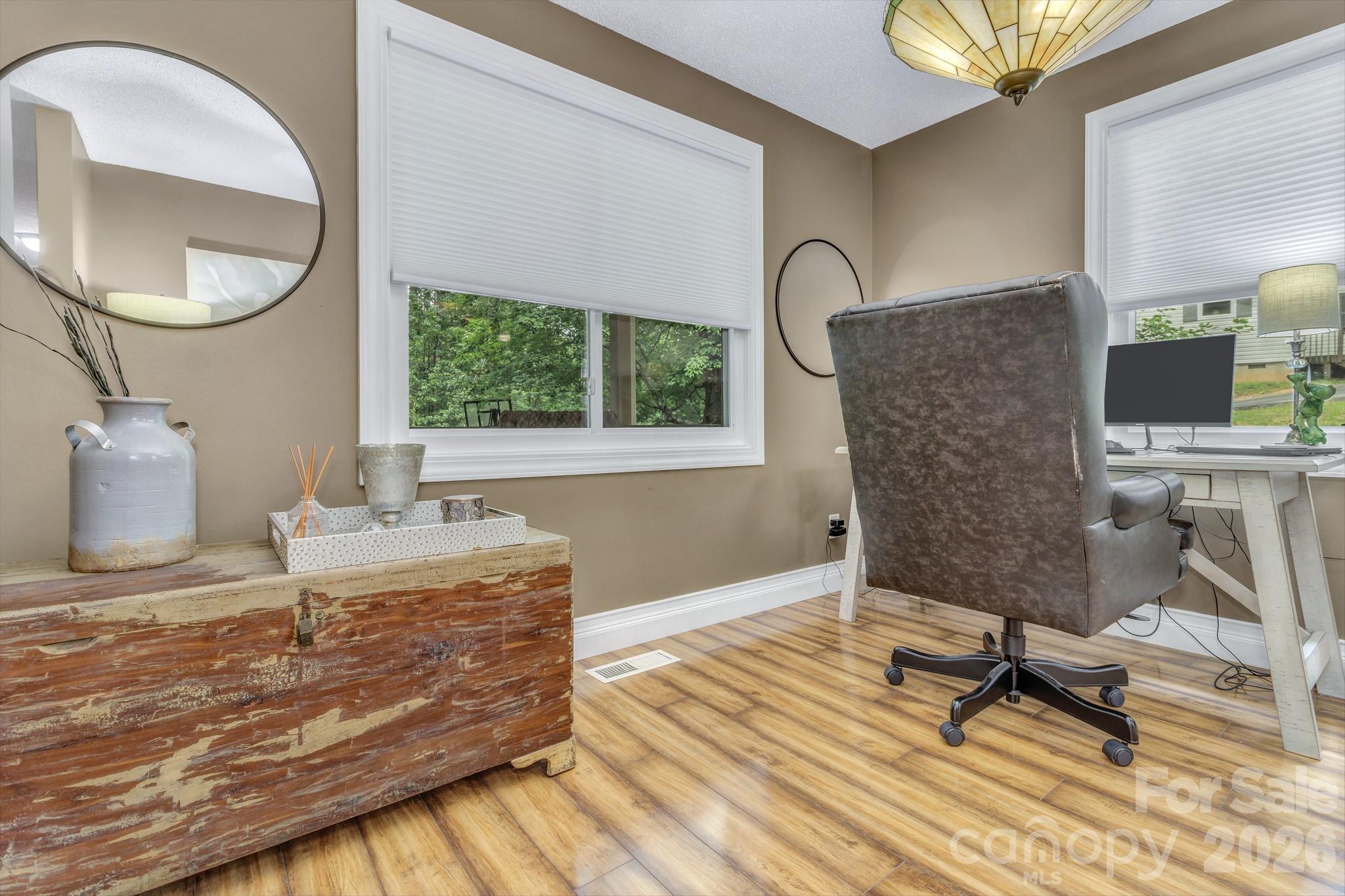 18 Mctindal Circle Property Photo 10