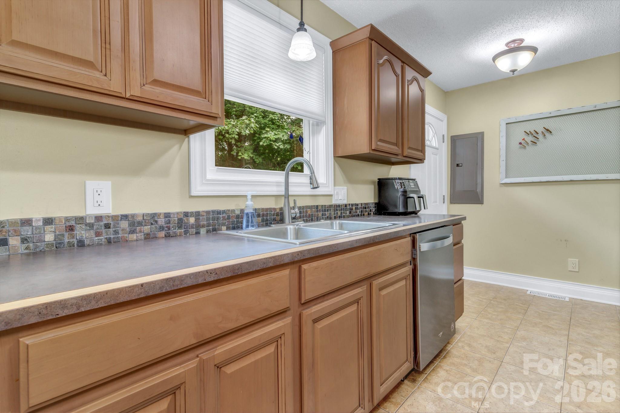 18 Mctindal Circle Property Photo 12