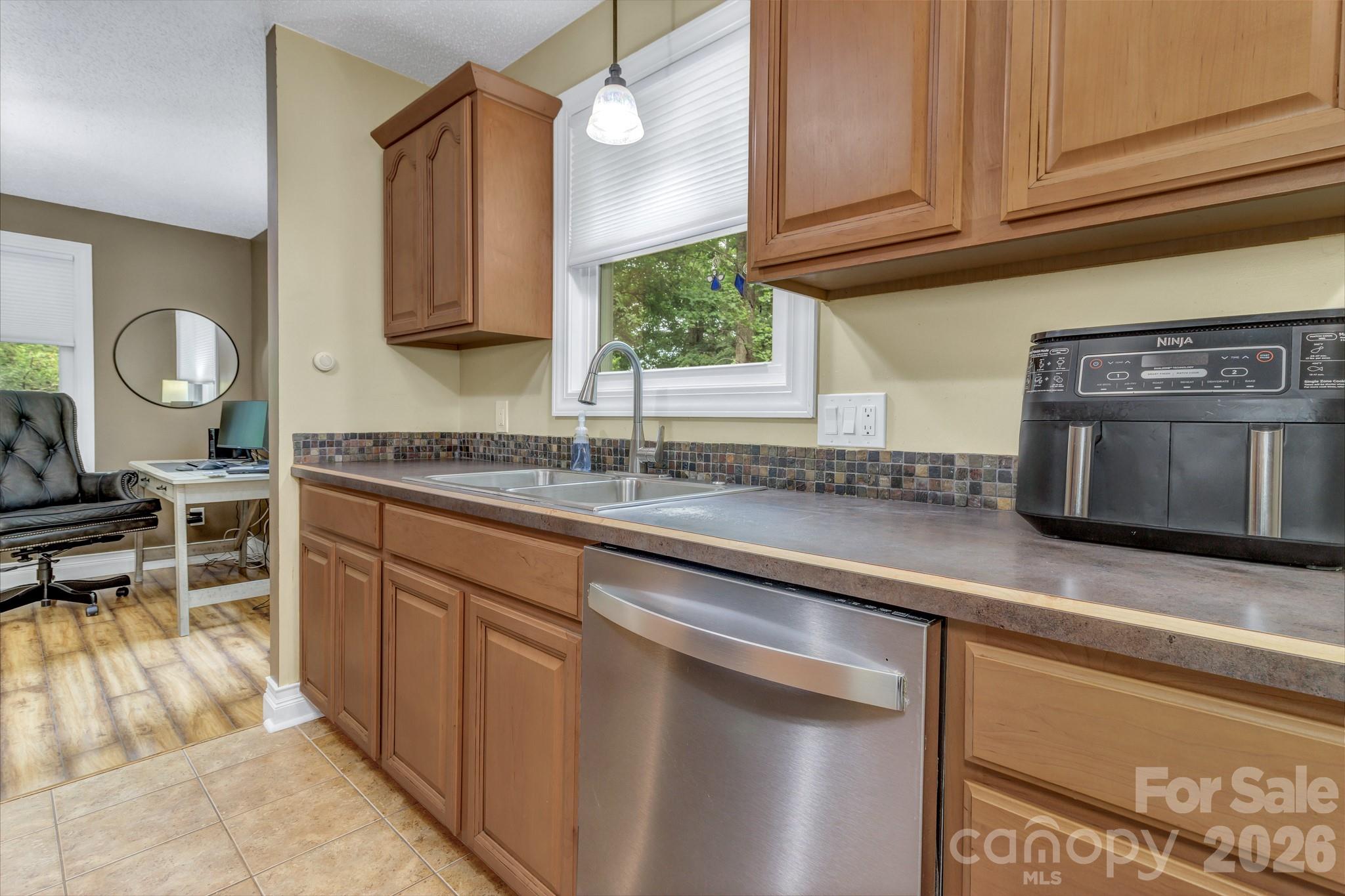 18 Mctindal Circle Property Photo 14