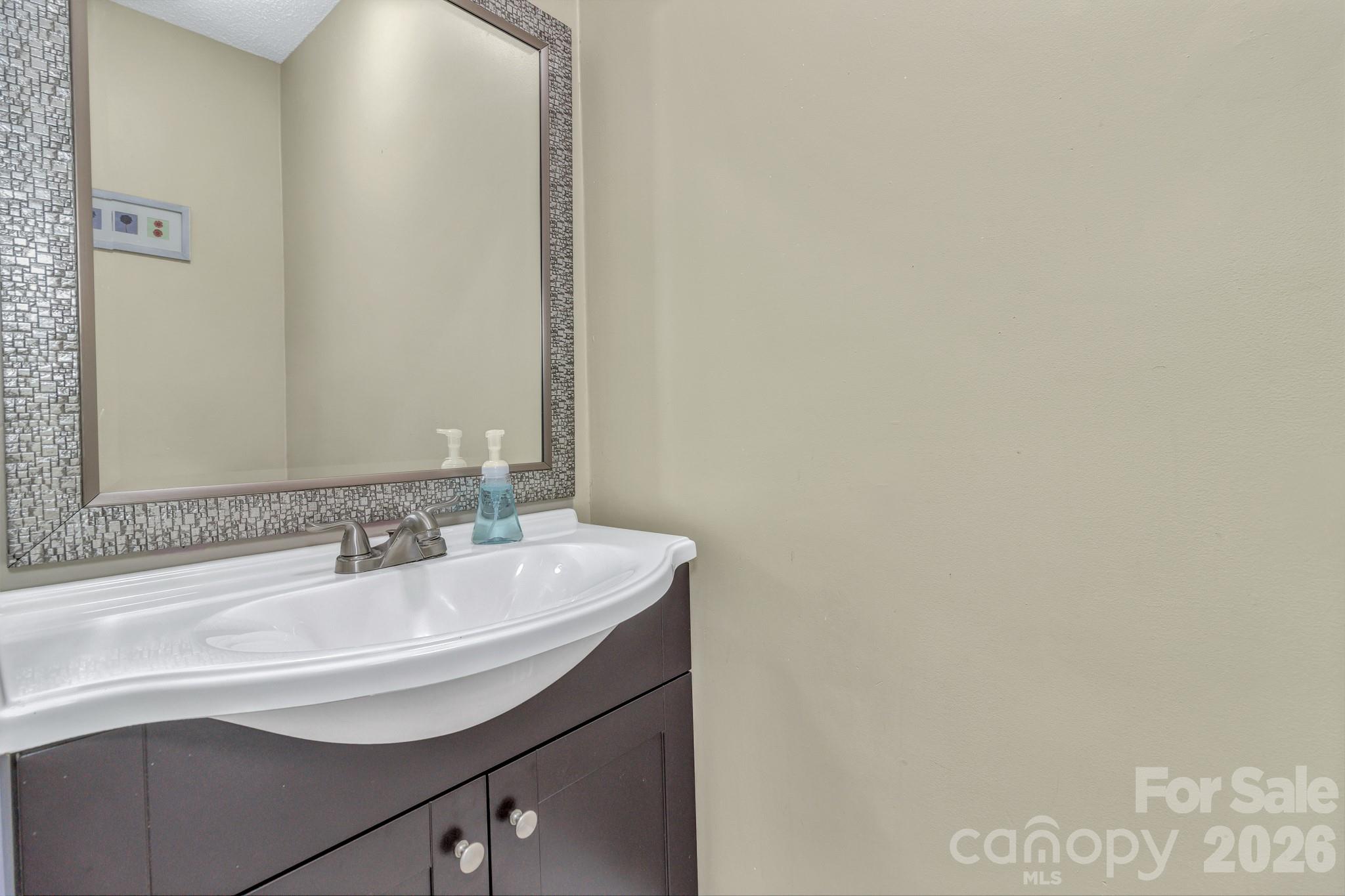 18 Mctindal Circle Property Photo 23