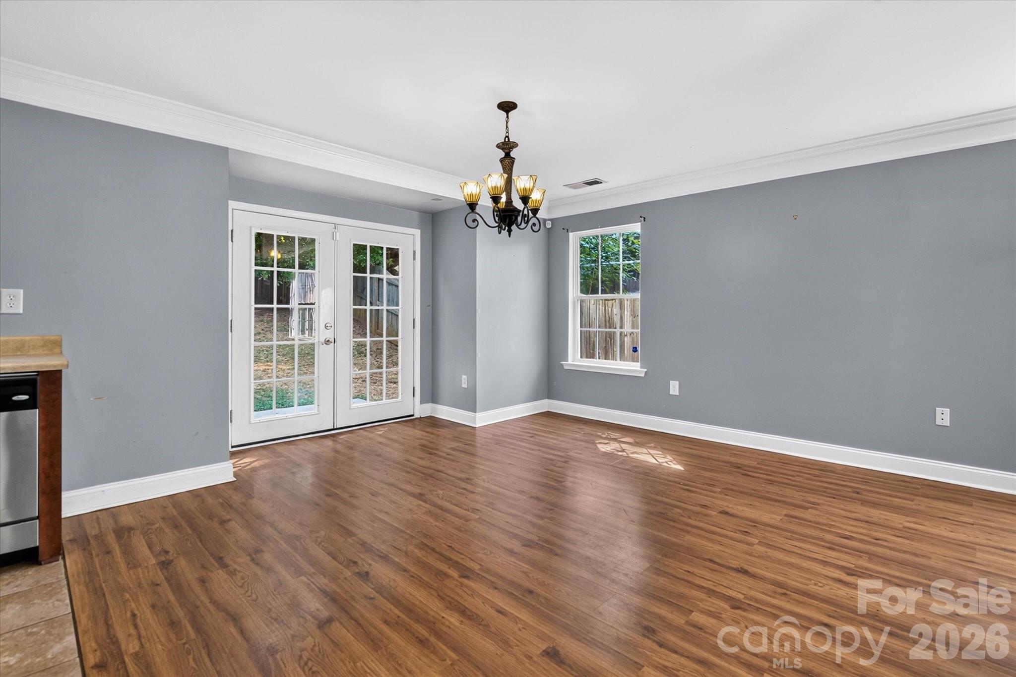 442 Tribune Drive Property Photo 13