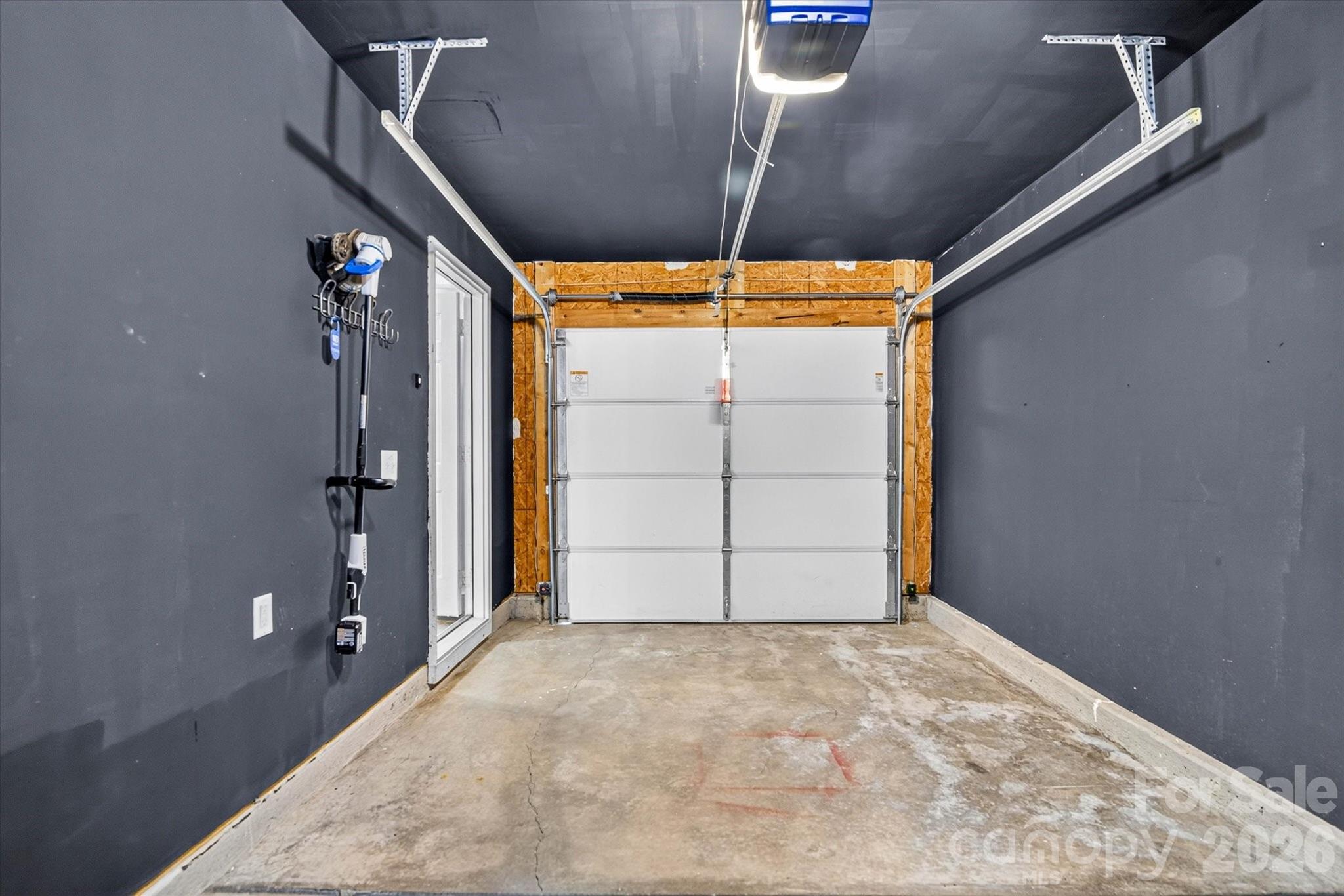 442 Tribune Drive Property Photo 14