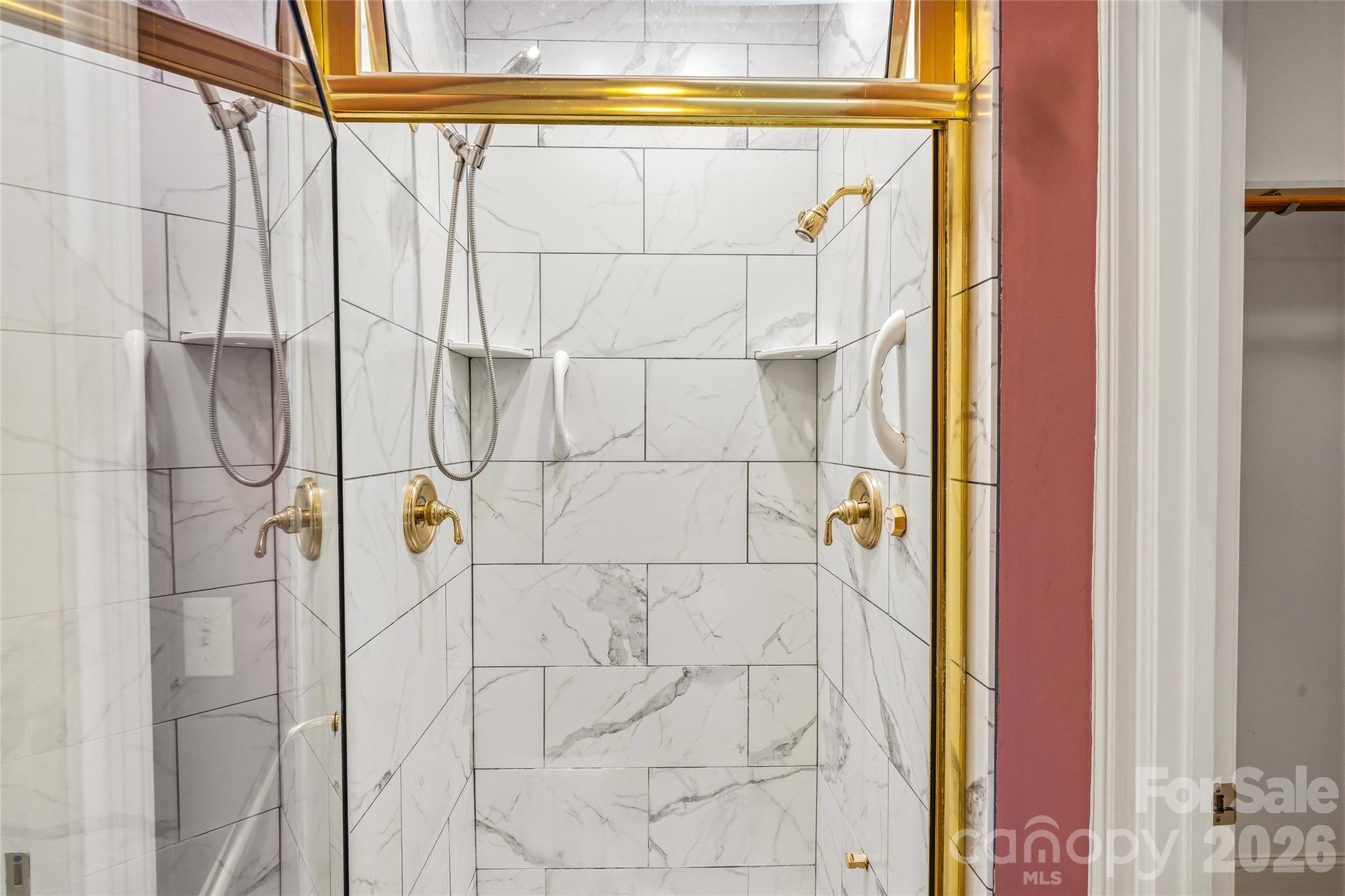 200 Teaberry Lane Property Photo 12