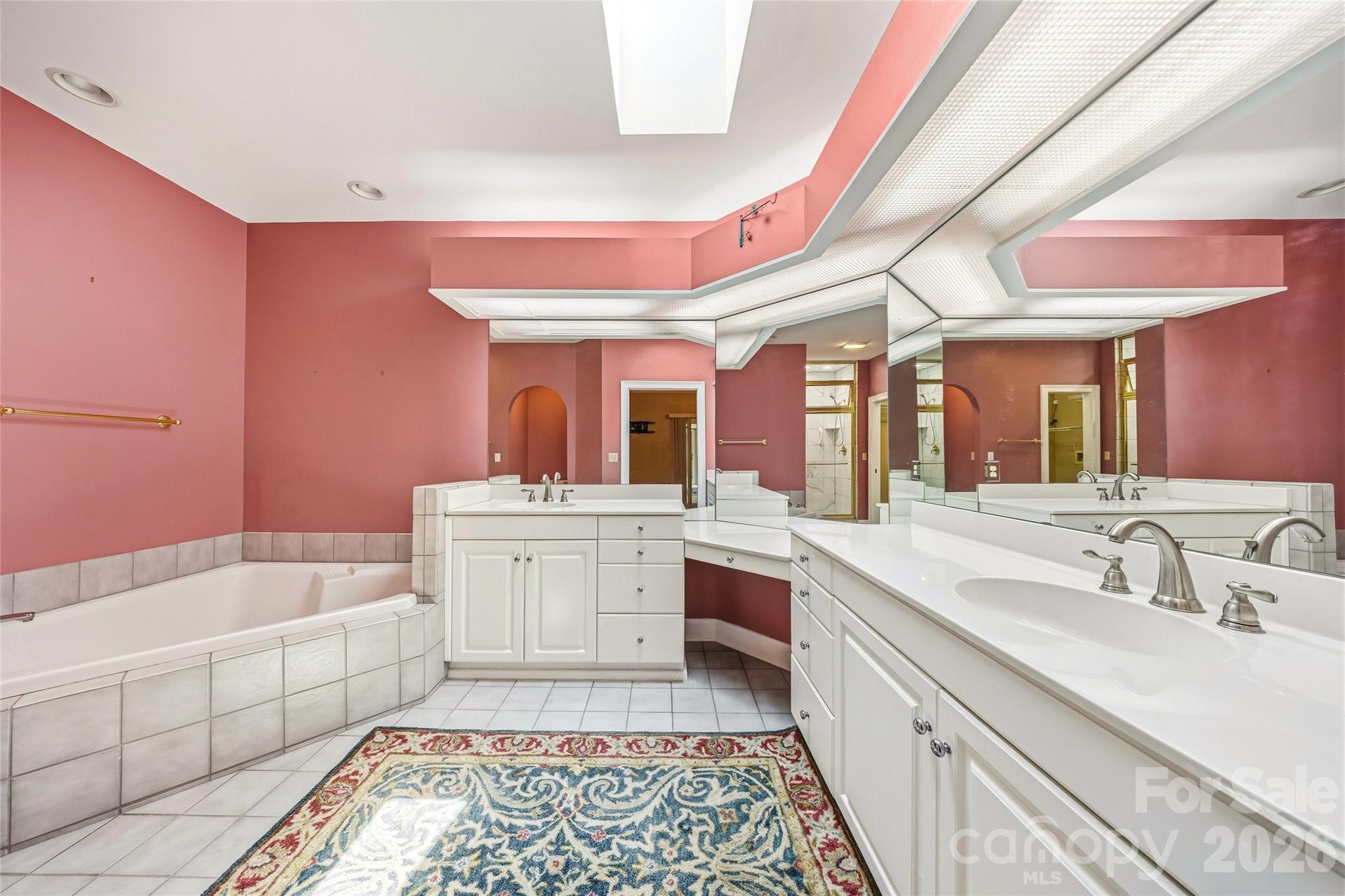 200 Teaberry Lane Property Photo 13