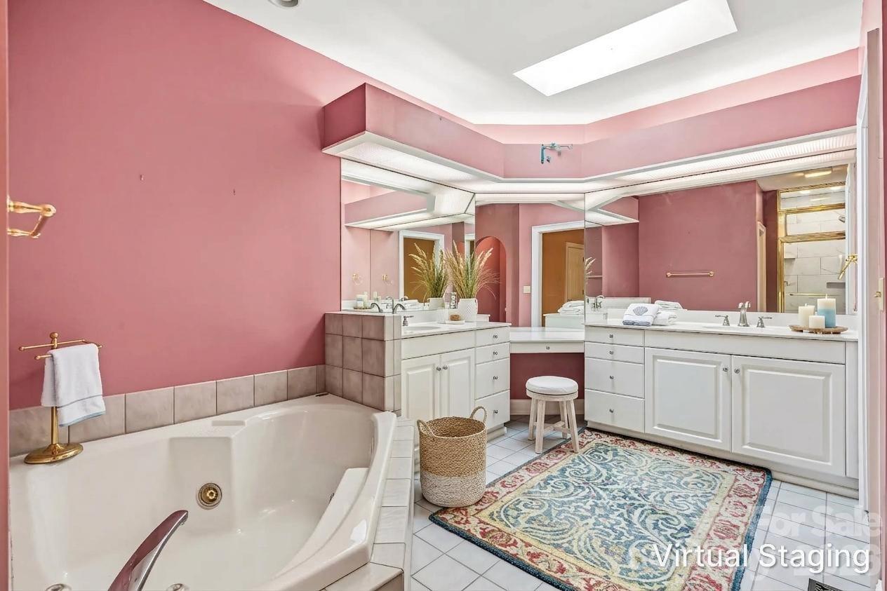 200 Teaberry Lane Property Photo 17