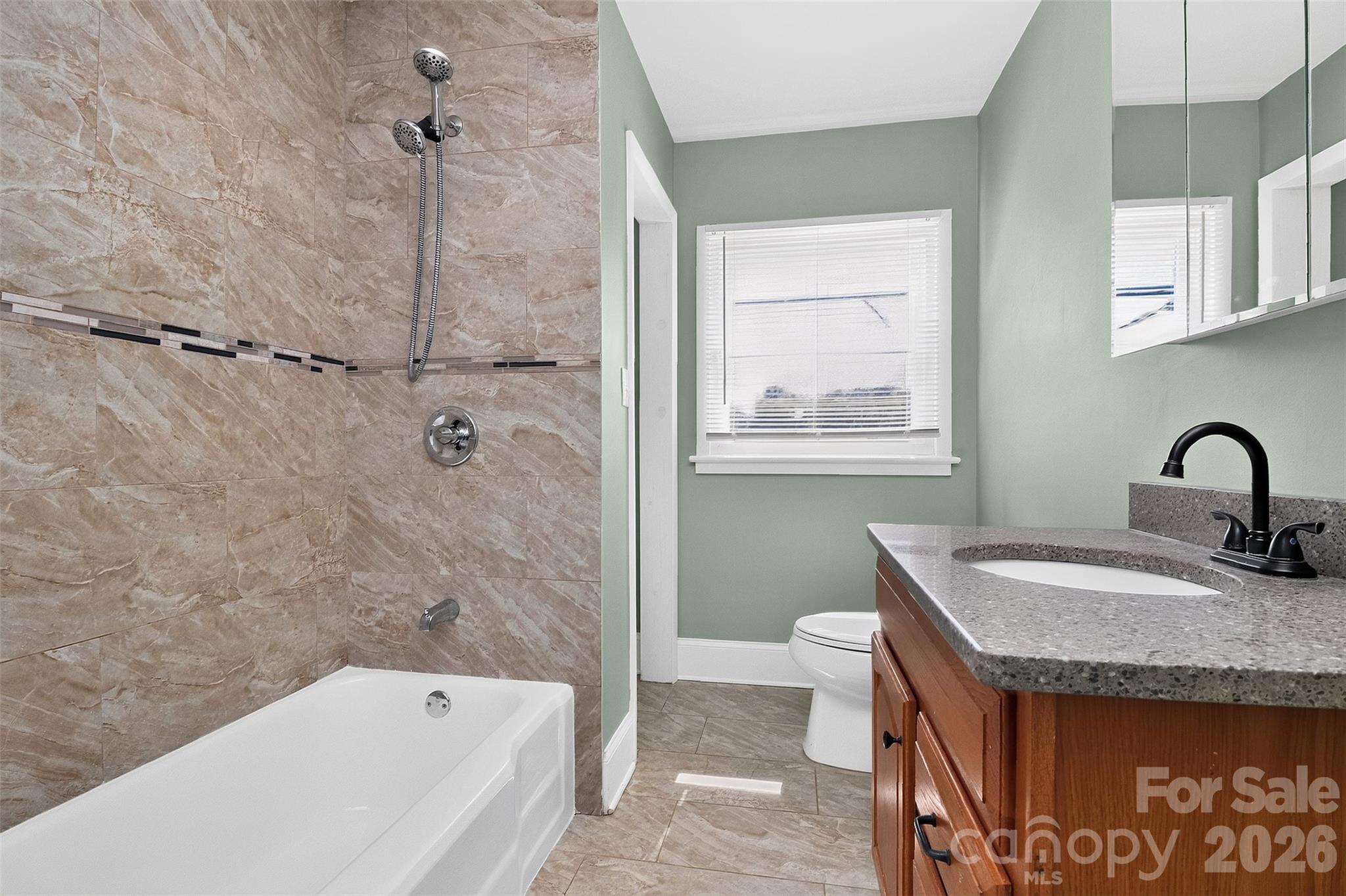 704 Lancaster Avenue Property Photo 34