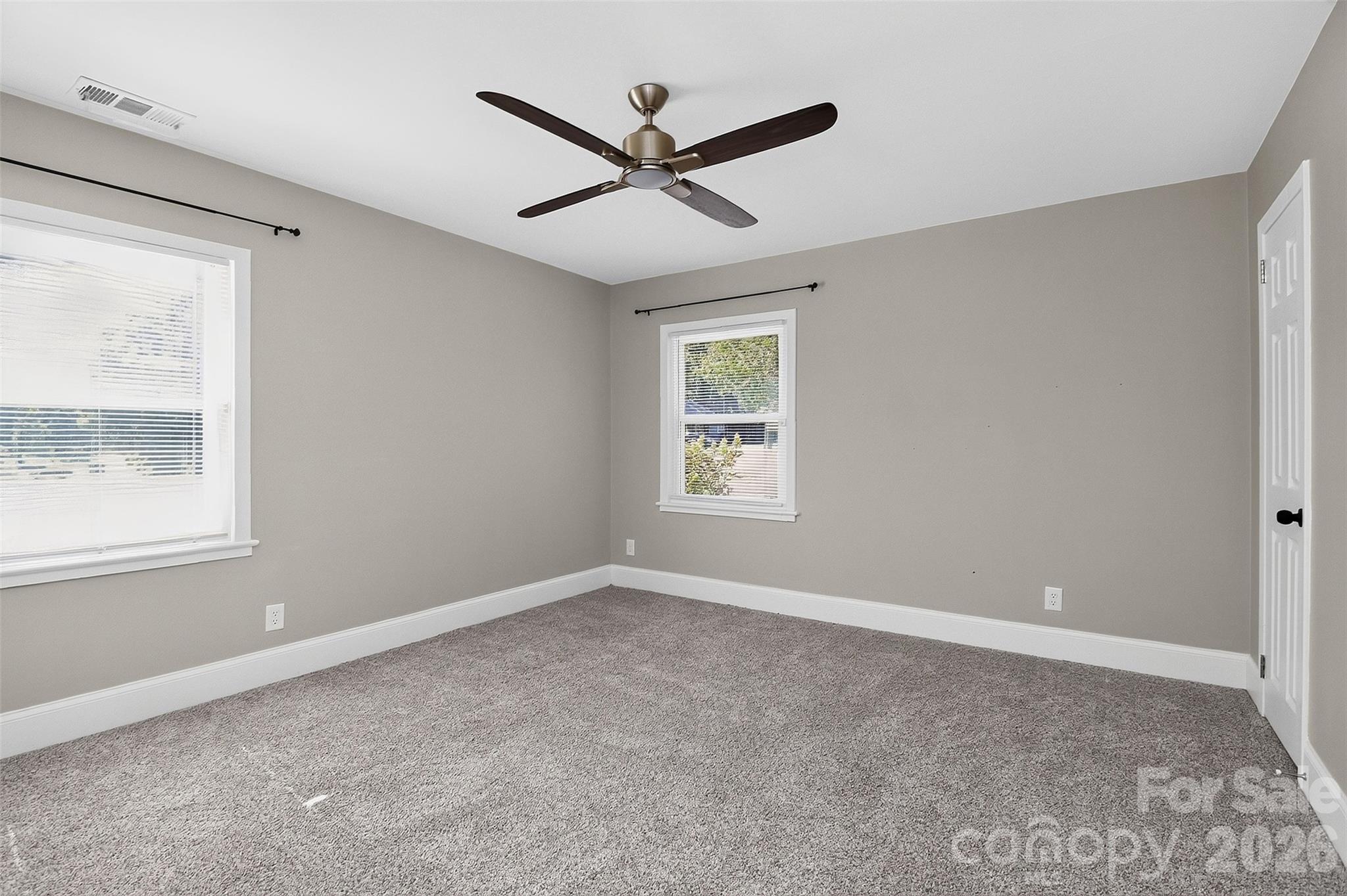 704 Lancaster Avenue Property Photo 35