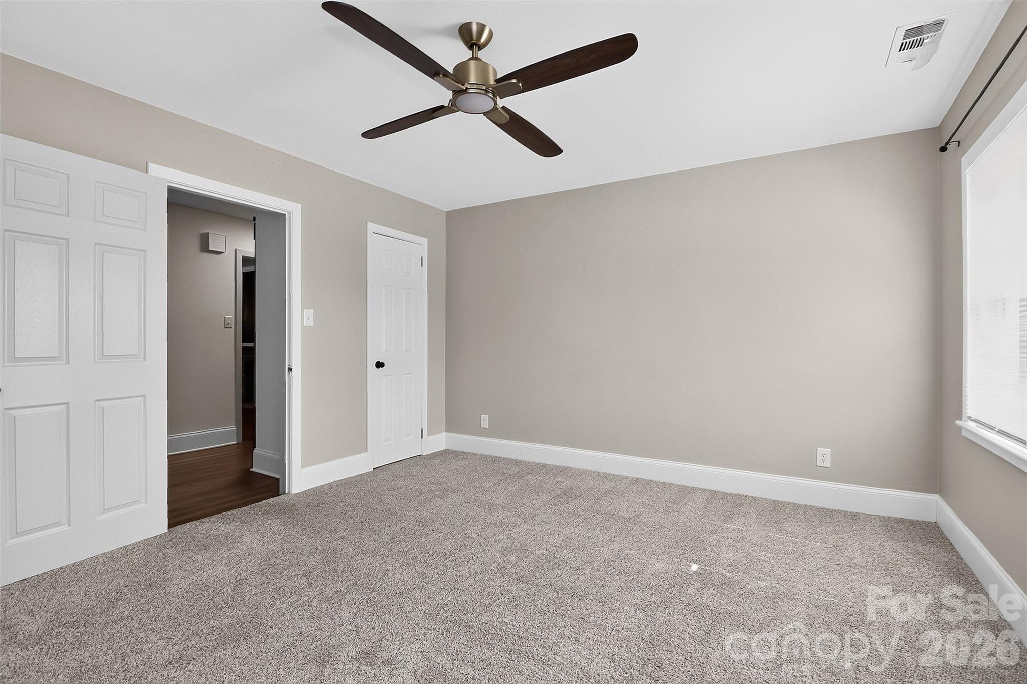 704 Lancaster Avenue Property Photo 36