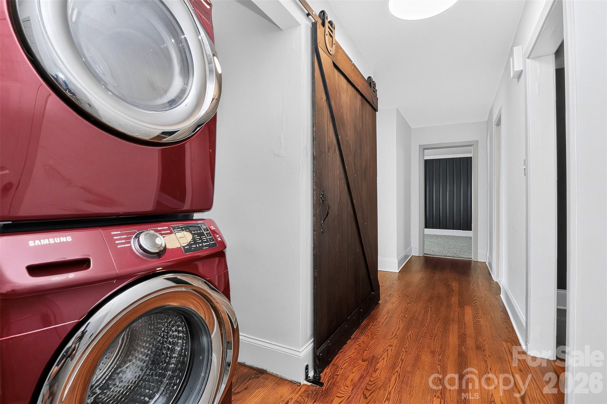 704 Lancaster Avenue Property Photo 37
