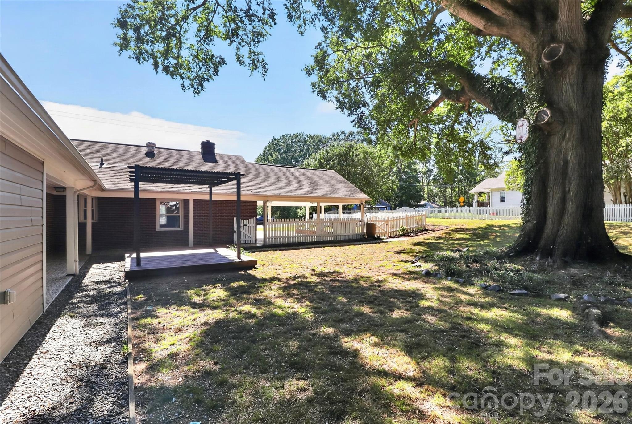 704 Lancaster Avenue Property Photo 38
